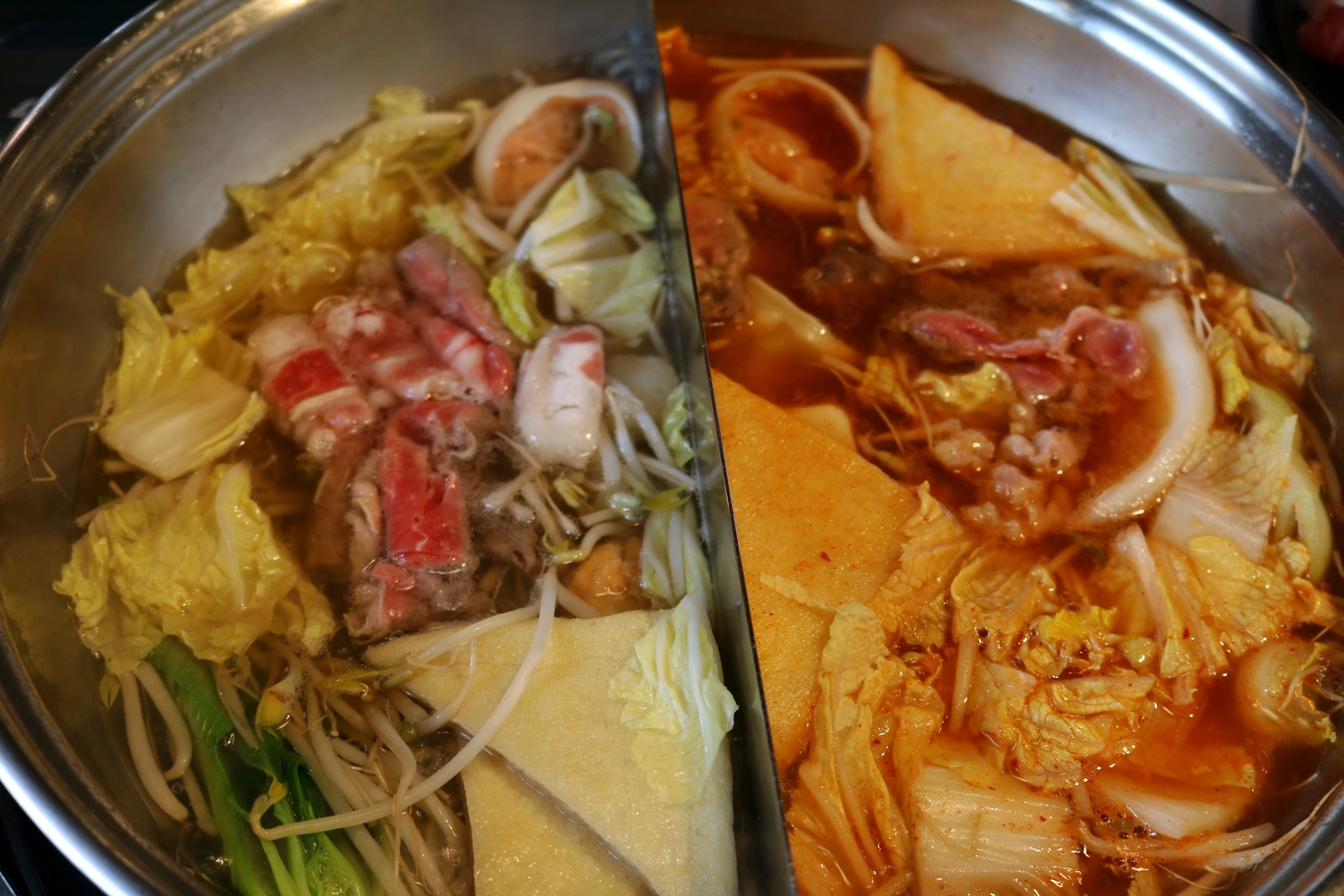 진짜 같은 소담촌이라도 시흥능곡점이 100배 천배는 좋은거같아요! 제가 여태까지 갔던 샤브