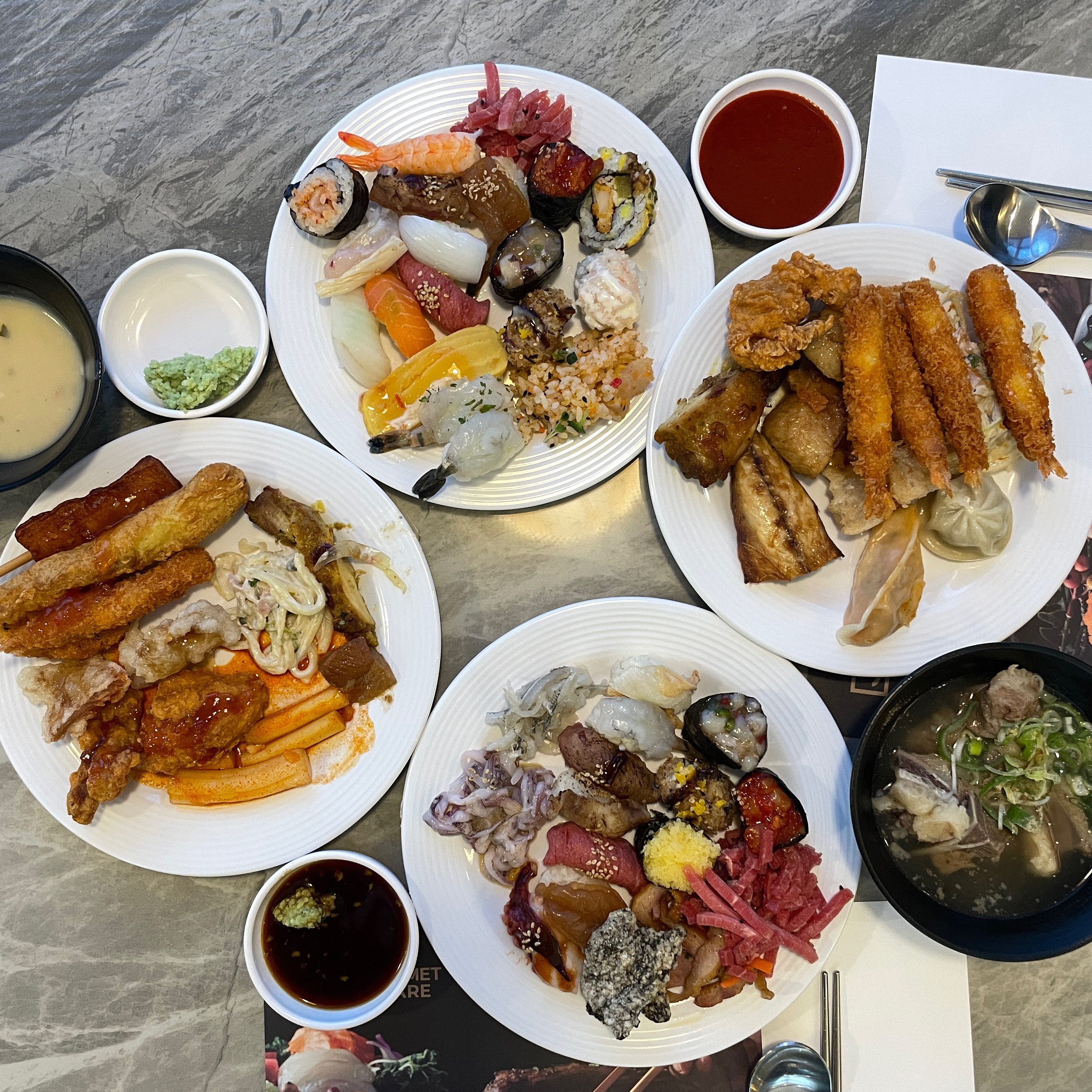 종류도 다양하고 하나하나 다 맛있어서 좋았어요 - 청주 맛집 고메스퀘어 청주점