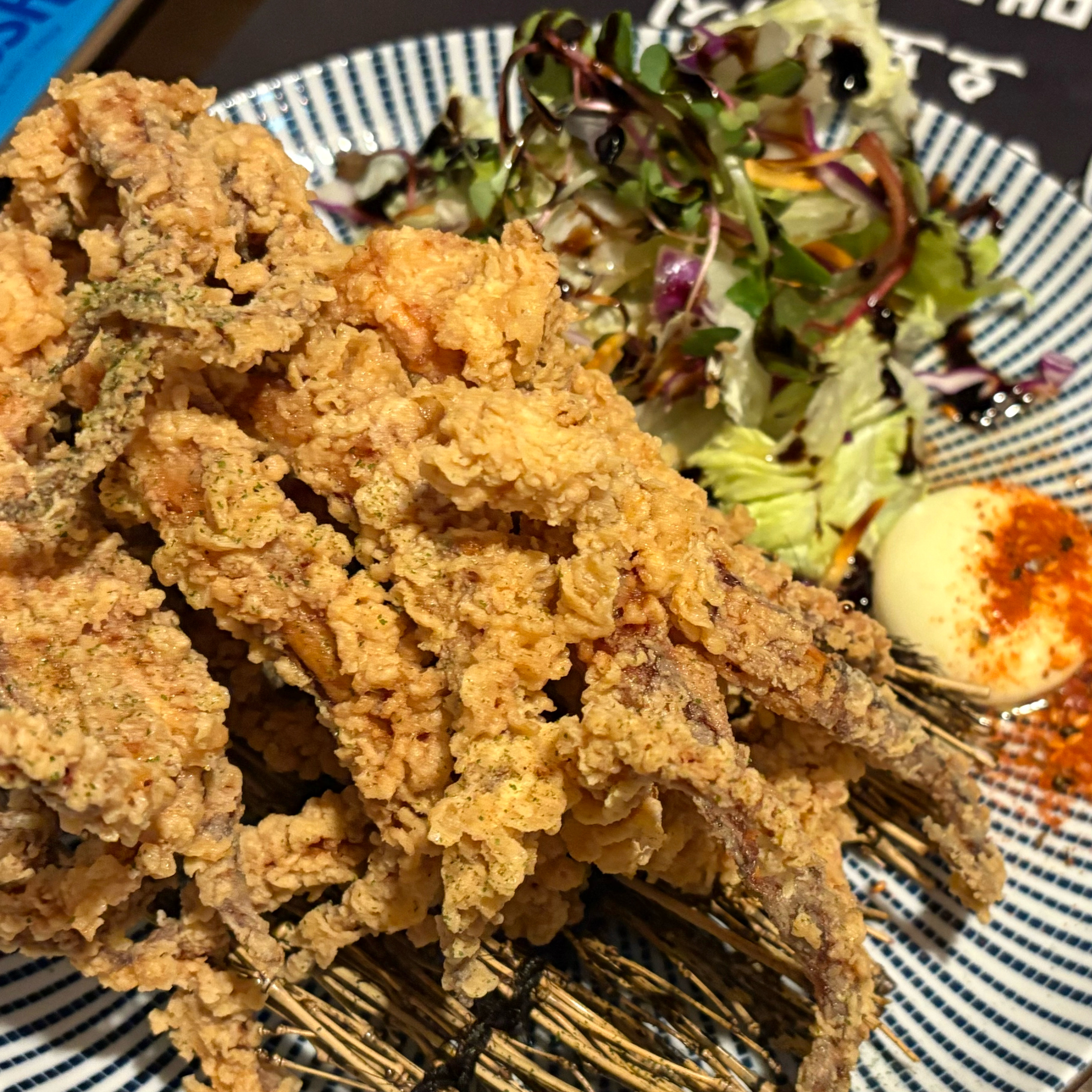 범계에서 흔하지 않은 룸이자카야라서 얘기하기 너무 좋았어요. 안주들도 너무 맛있었고 특히나
