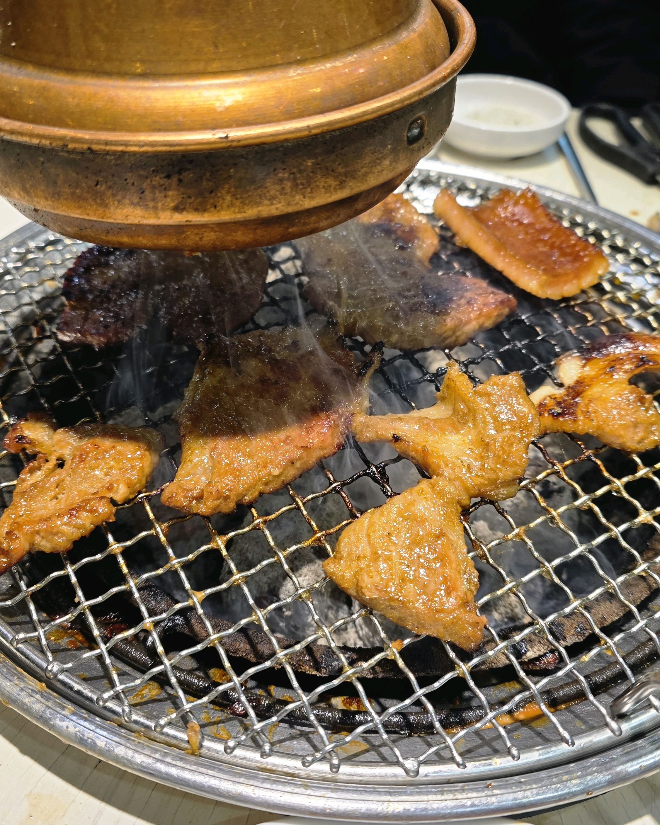 진짜 맛있어요 엄청 알차게 먹고 갑니다! 가족들이랑 기념일 때문에 왔는데 부모님이 친목 회