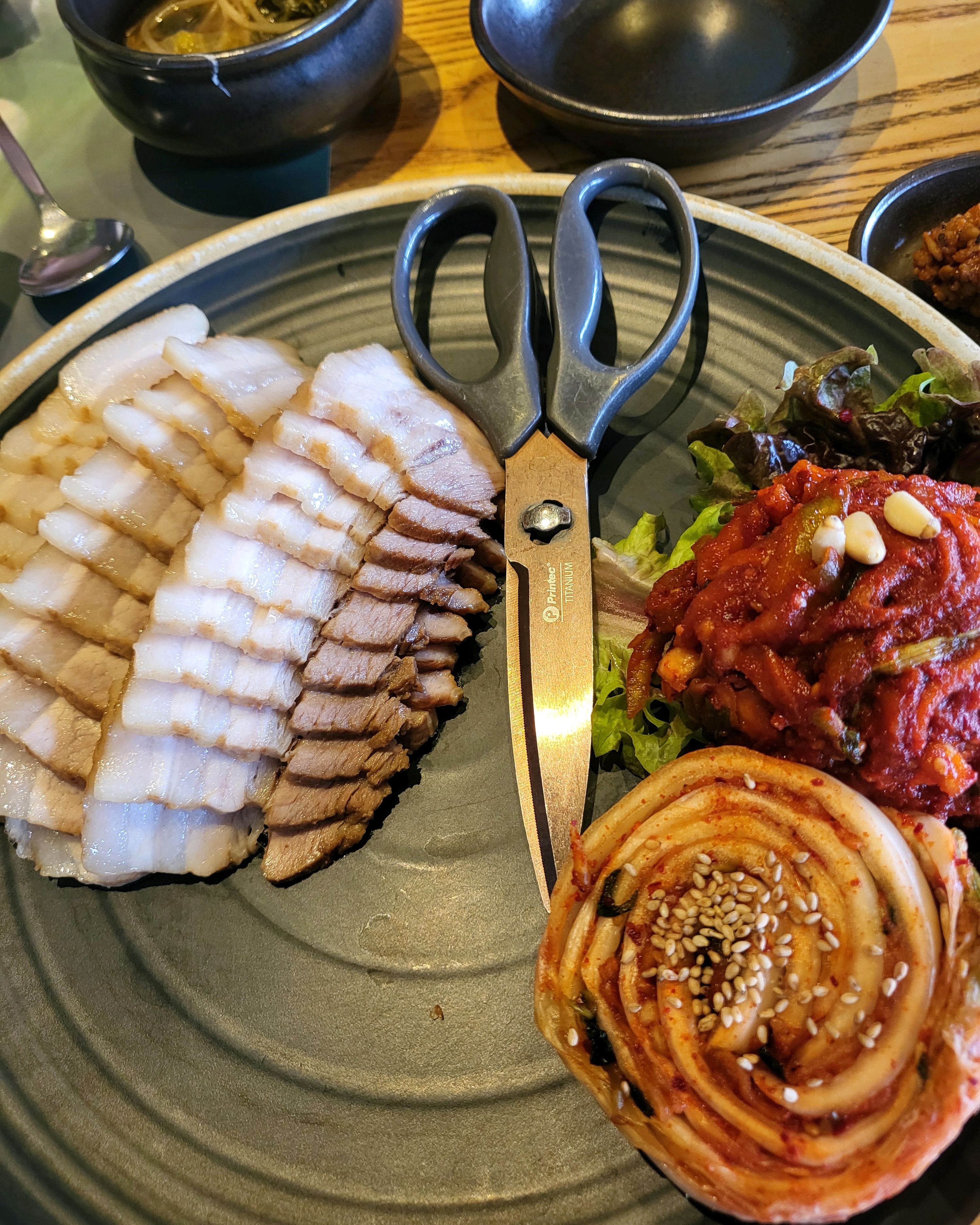 신림역 맛집 정담은보쌈 신림점 내돈내산 찐 리뷰 일기