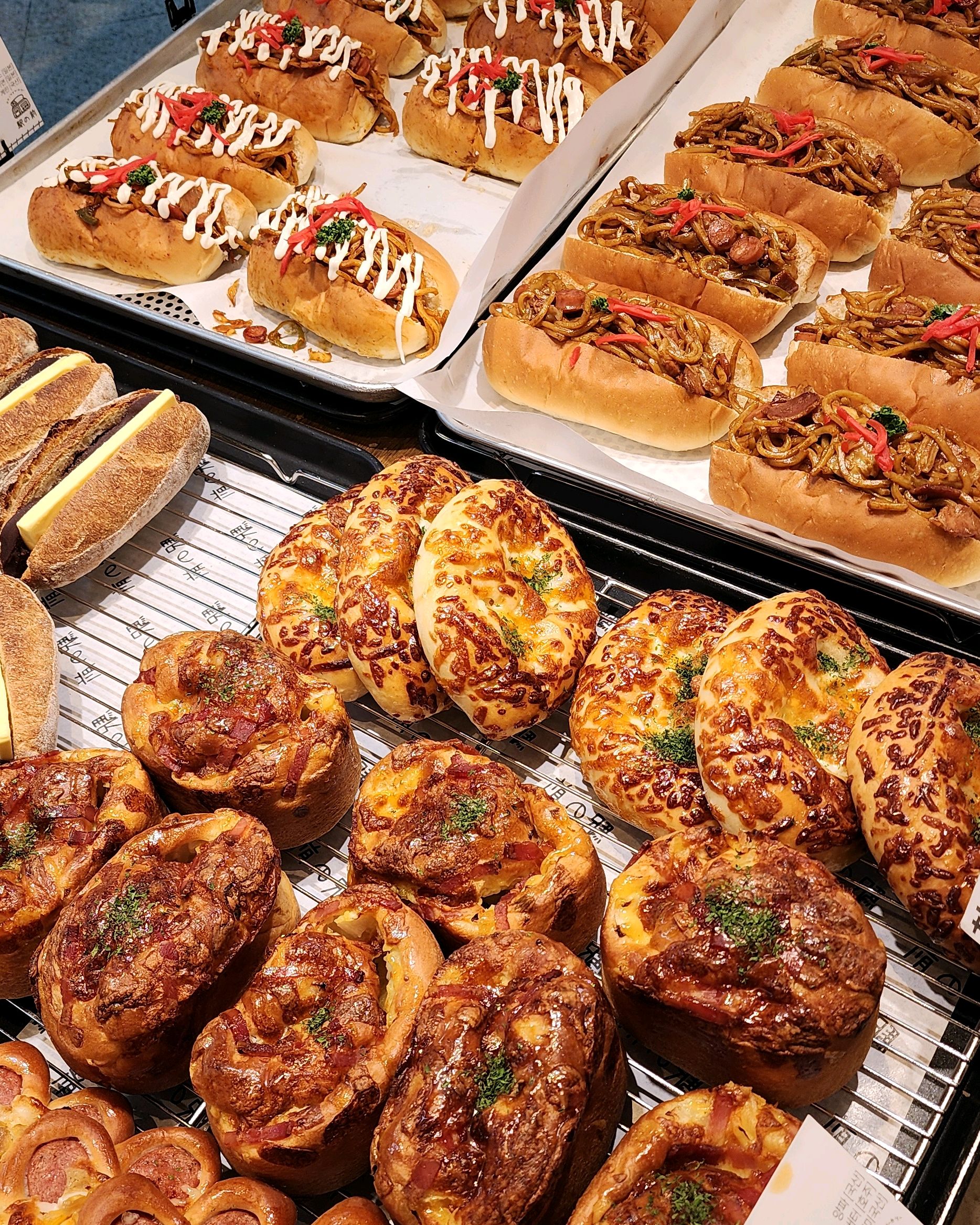 아이가 여기 소바빵을 좋아해서 부평올때마다 들립니다!! - 인천 맛집 에키노마에