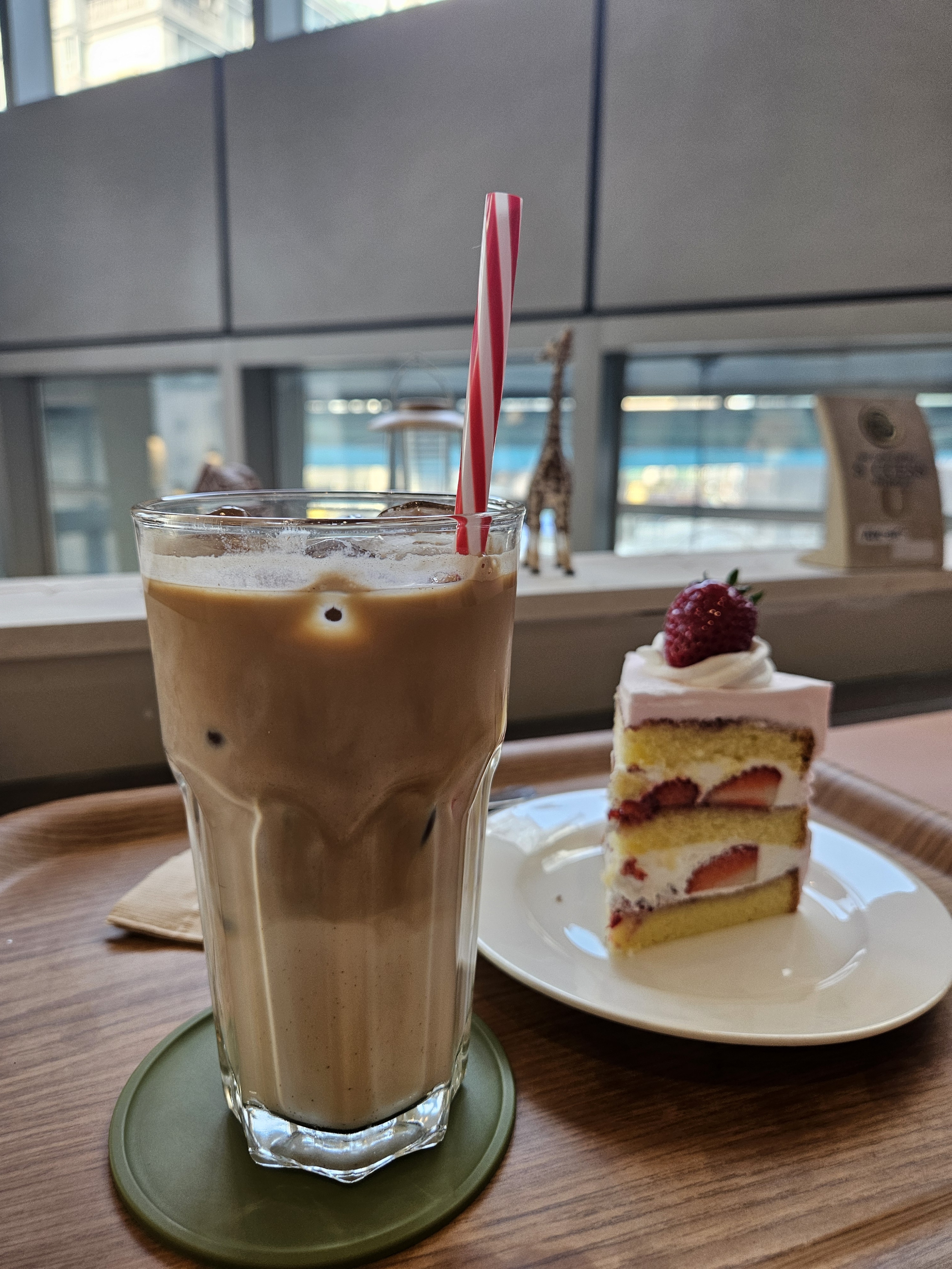 정자역 맛집 엑성프로방스카페 내돈내산 방문리뷰