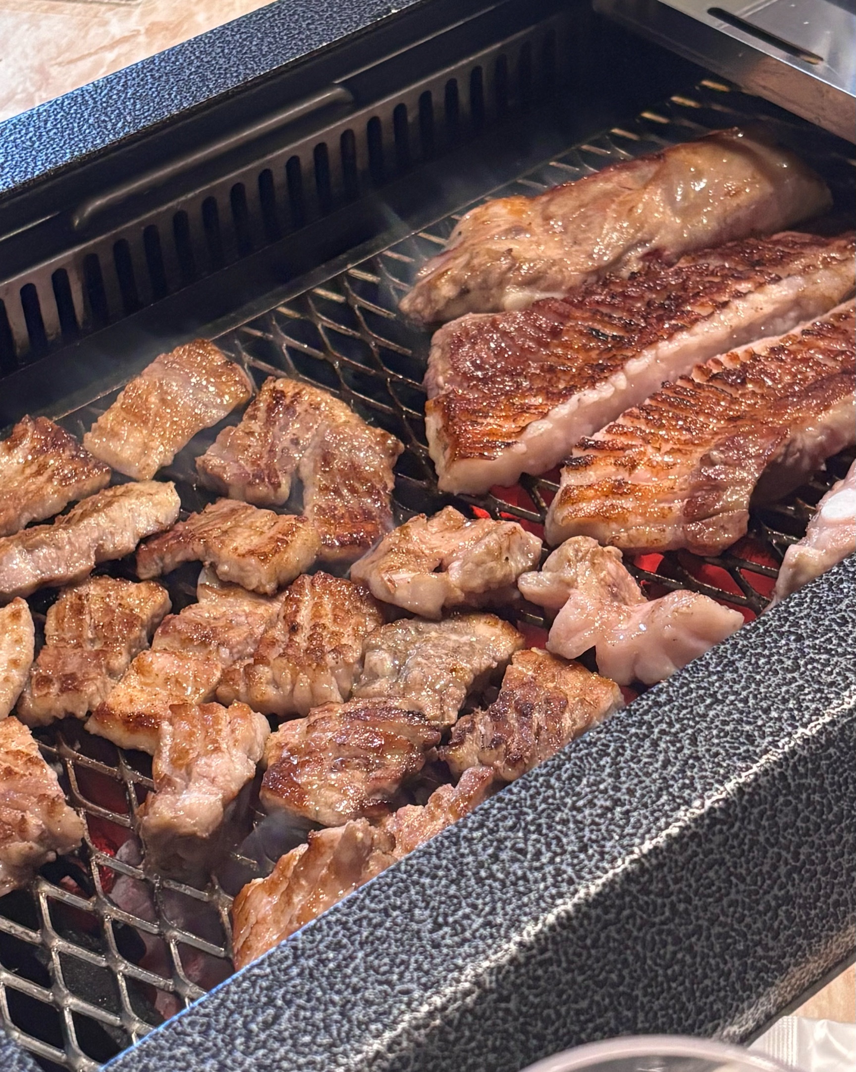 생갈비 먹었는데 진짜 맛있게 먹었어요 ! - 제주 맛집 포크80 제주공항점