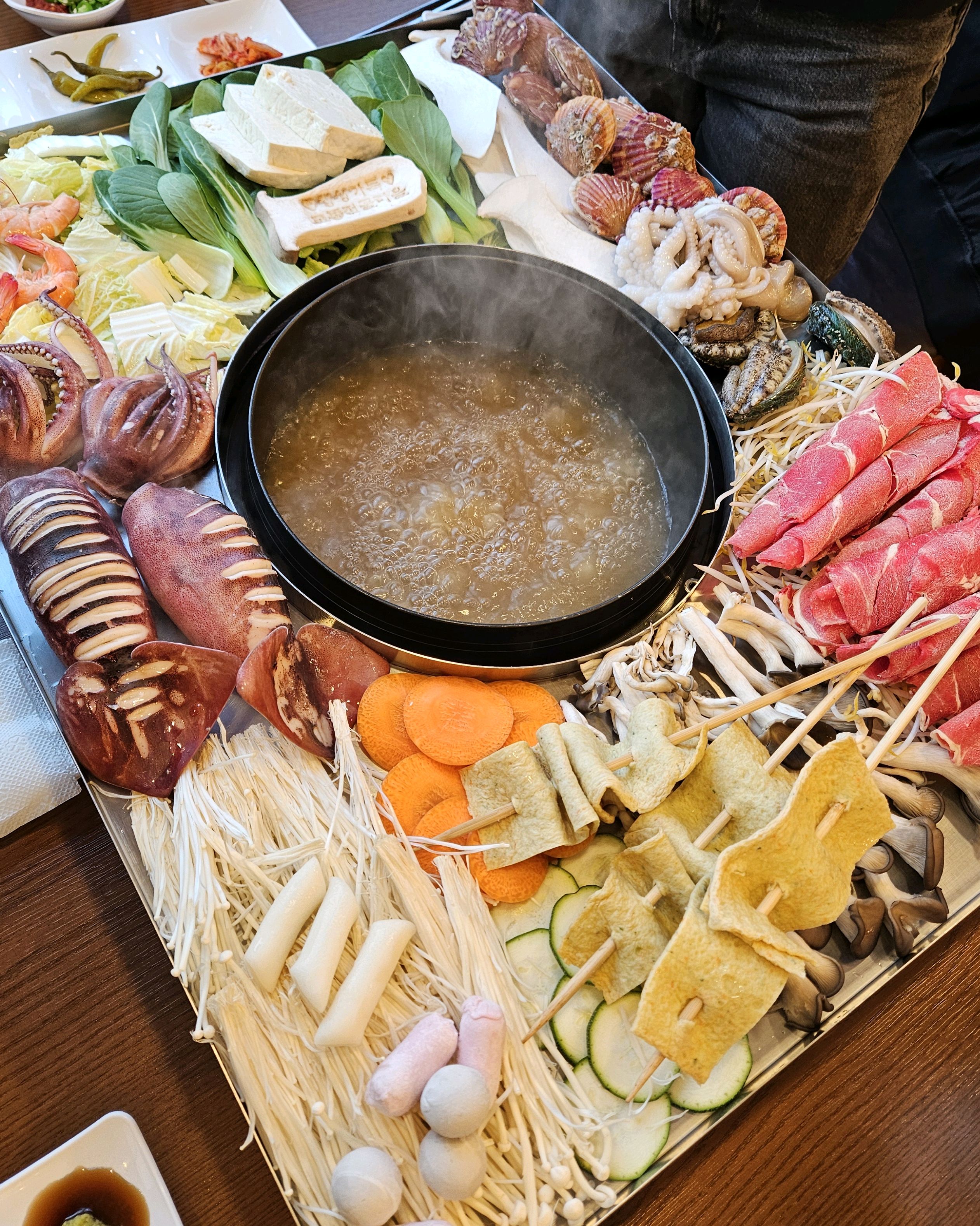 [삼척 맛집 교동전골마을 삼척본점] 직접 가본 로컬 리뷰