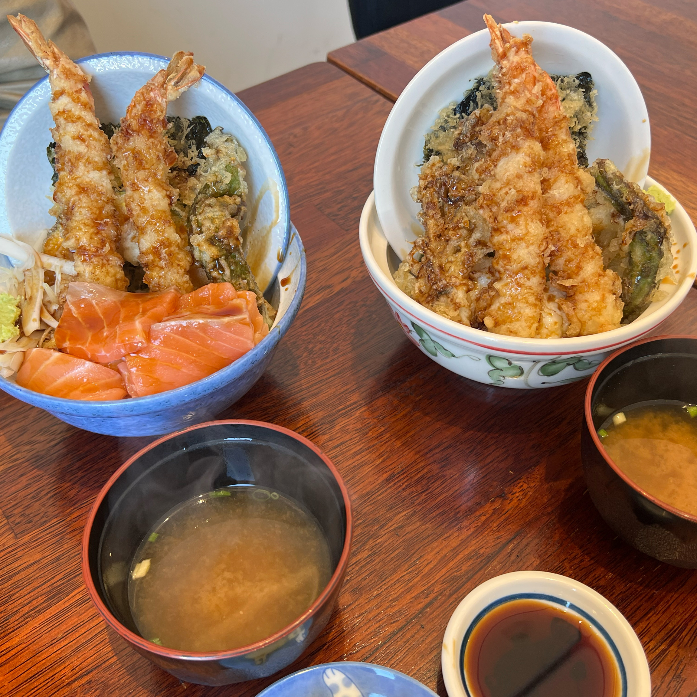 친구랑 간 텐동집~! 다른 리뷰보니까 이호에 있다가 구남동으로 이사오신 것 같음 - 제주 맛집 513텐동