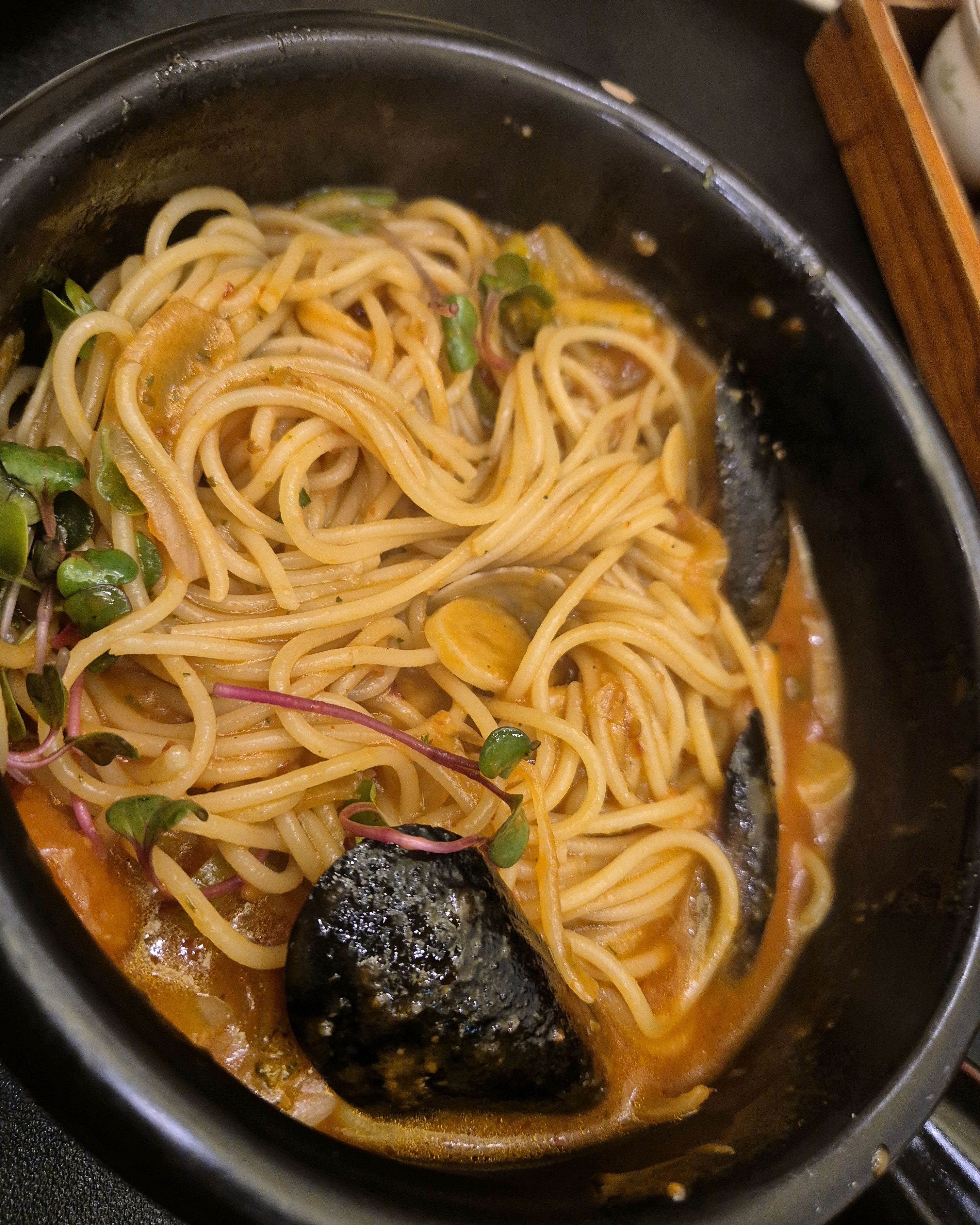 메뉴가 다 맛있어요 파스타도 매콤하니 느끼함을 잡아줘서 좋네요 - 불당동 맛집 동백카츠 천안신불당점