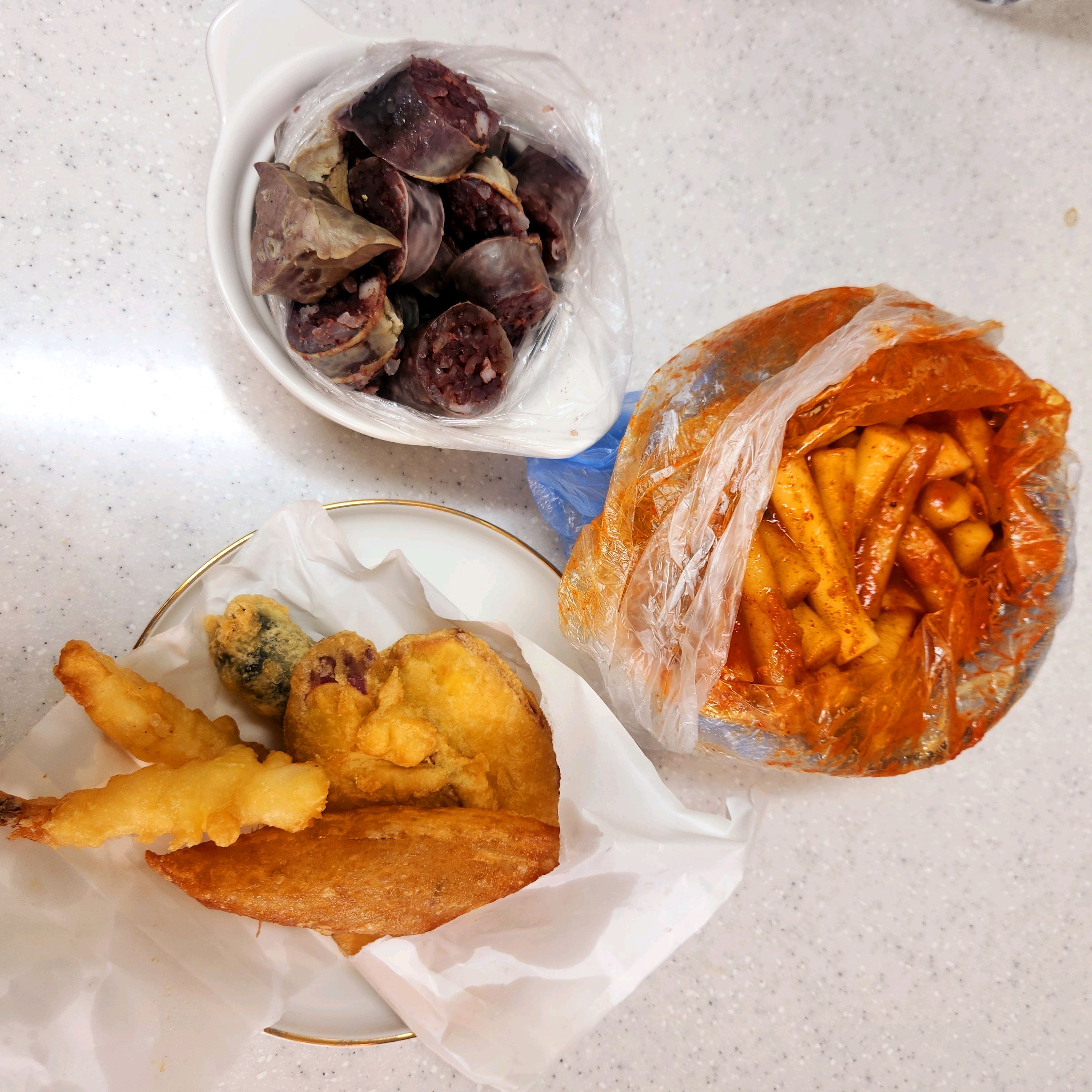 양이 엄청 많고 진짜 맛있어요!! - 천호동 맛집 갈현동할머니딸떡볶이