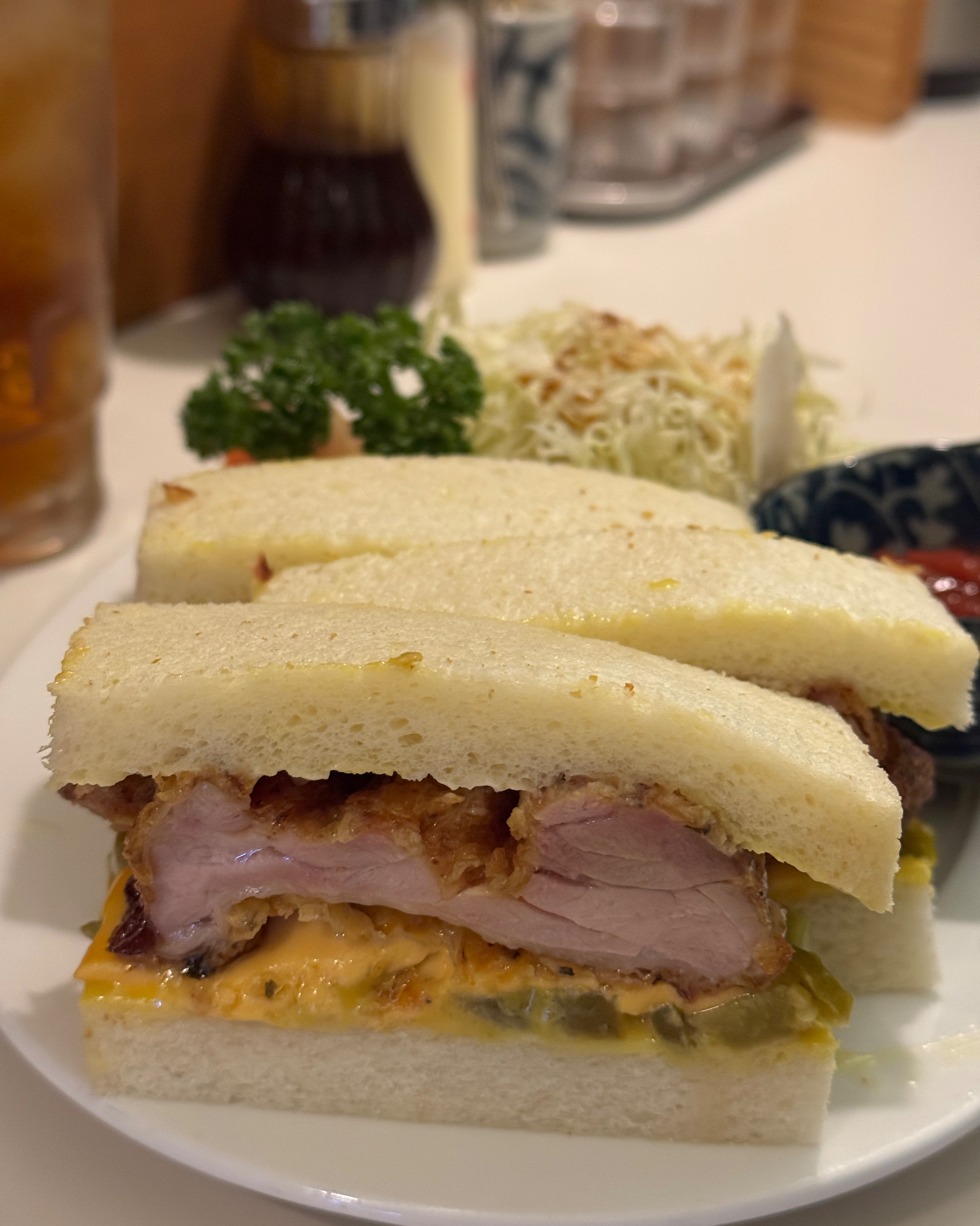 한 번씩 한정 신메뉴를 팝업 형식으로 선보이는데, 매번 무척이나 맛있어요. 그래서 인스타그