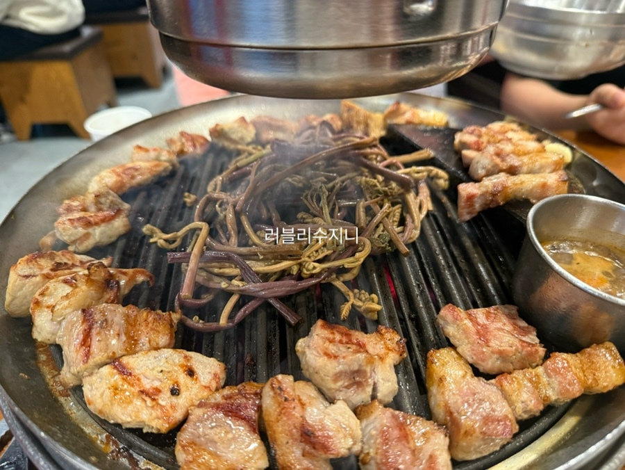 직접 맛있게 구워줘서 맛있고 - 부산역 맛집 고반식당 초량점