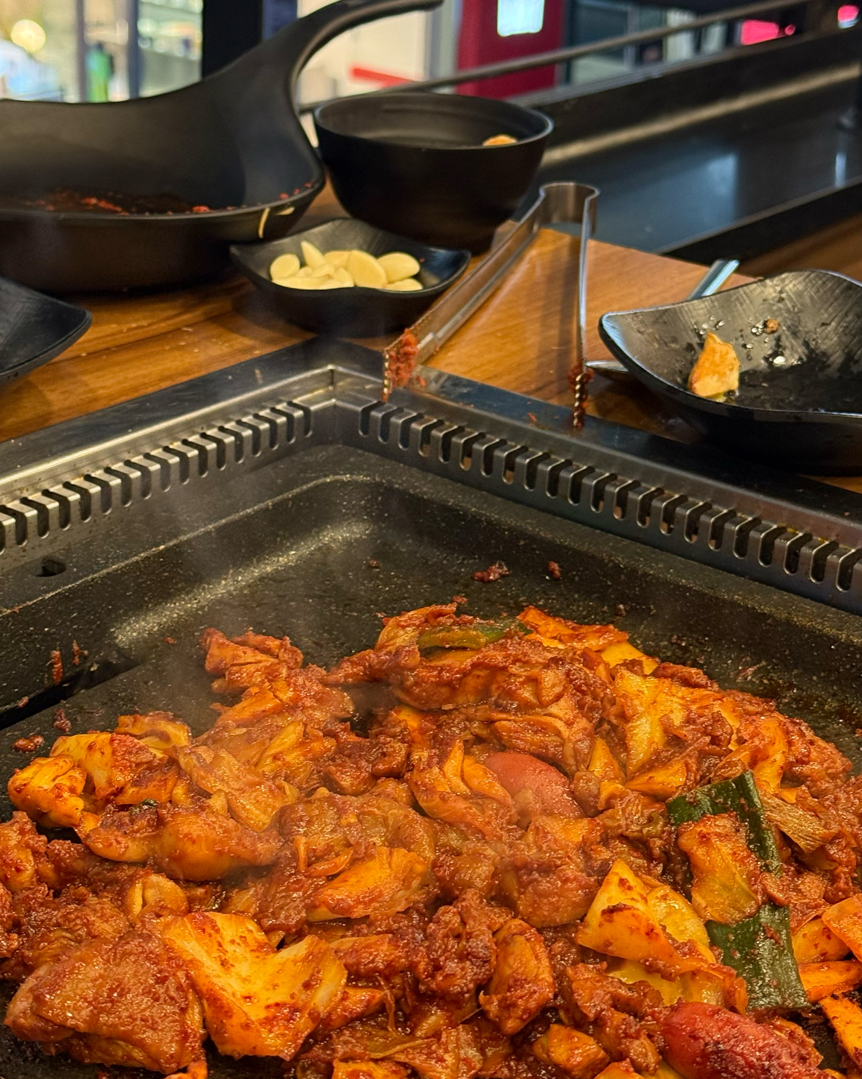 둔산동에 춘천집 생겼다기에 방문했는데 - 대전 맛집 춘천집무한닭갈비 대전둔산점