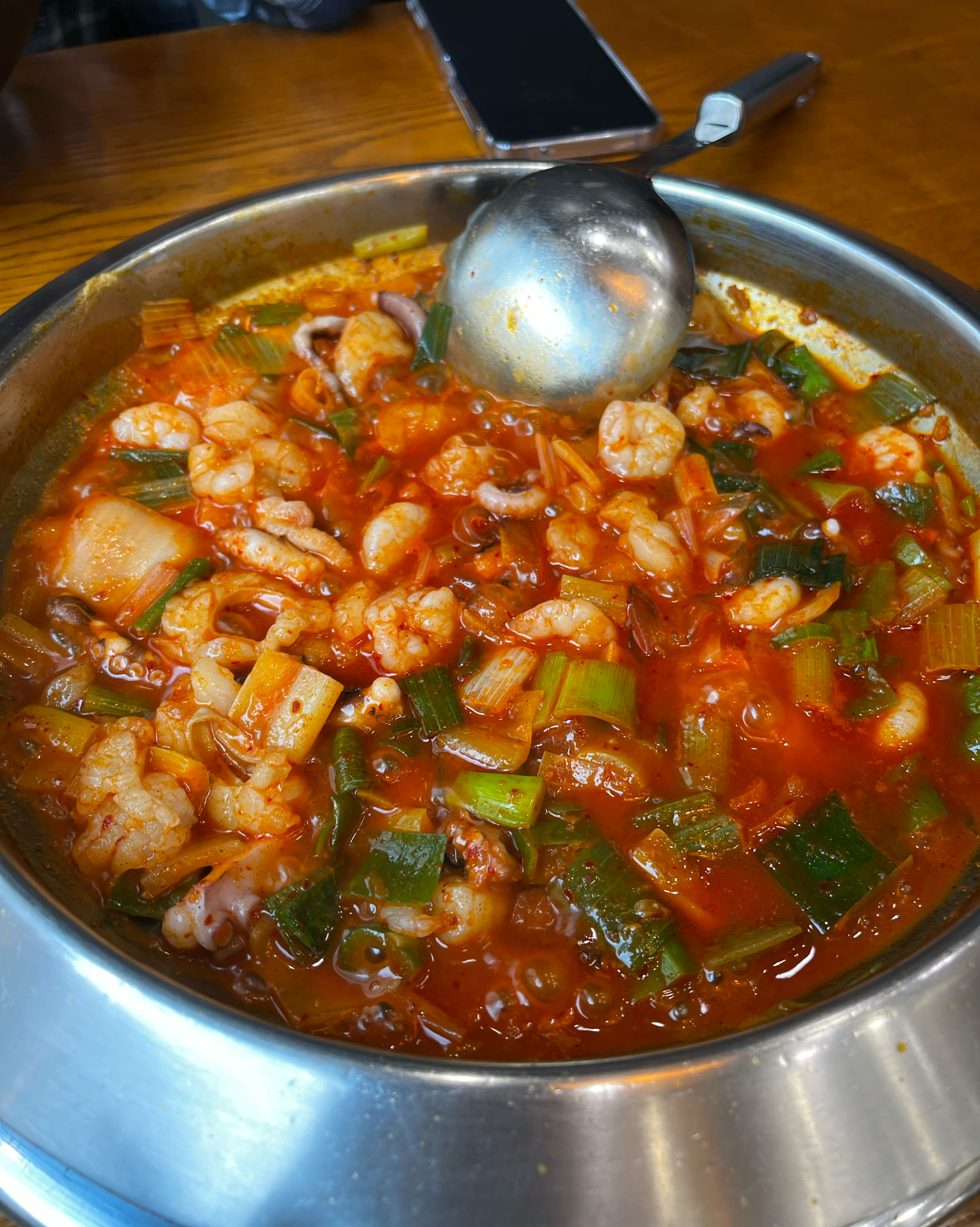 낙곱새 방문해서 처음먹어보는데 너무맛있잖아요?? 추천드립니당 - 불당동 맛집 사위식당 불당점