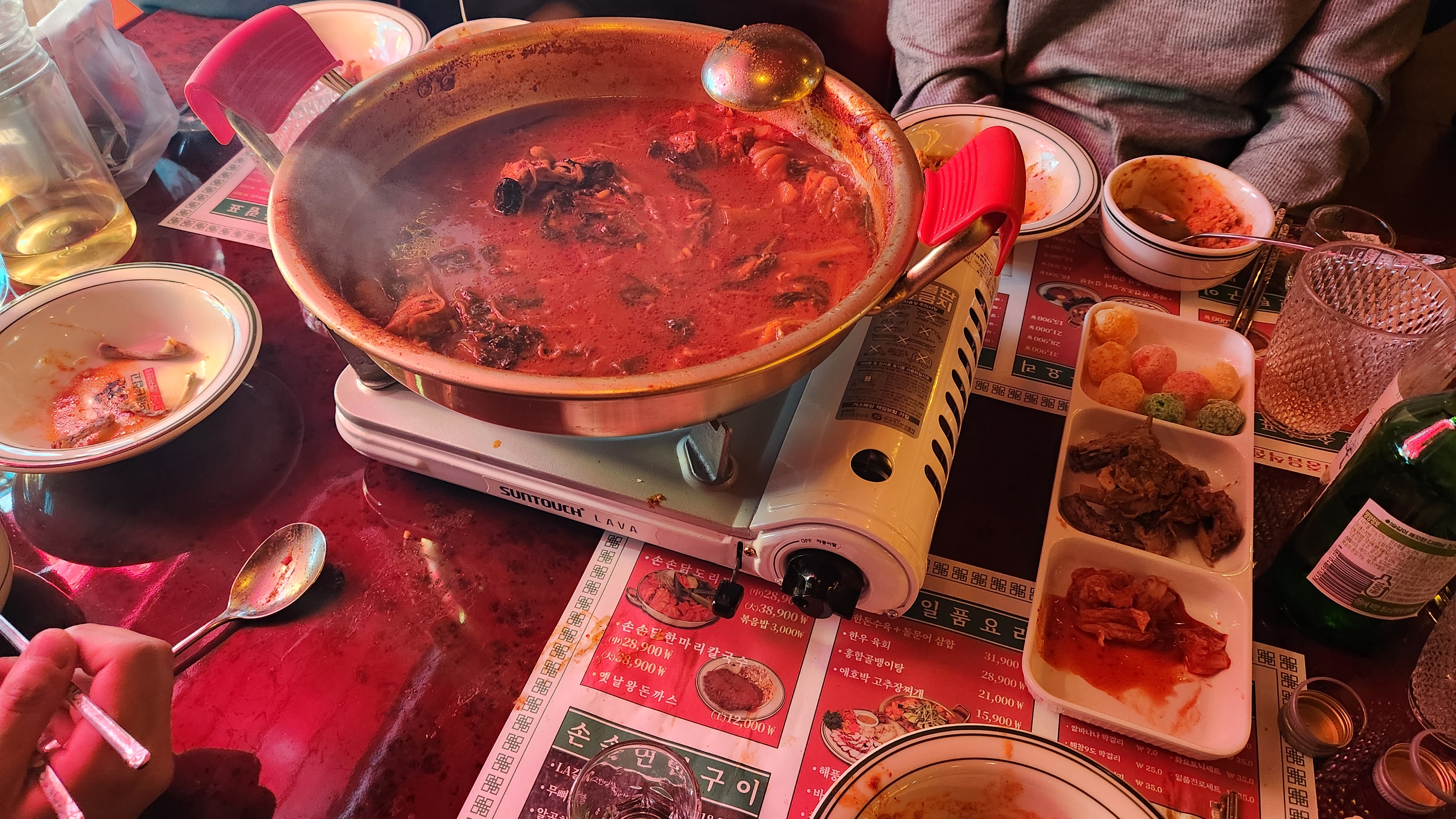 닭찜이 엄청 맛있고 밥도 꼬들꼬들 하고 맛있습니다! 담에 더 올게요~ - 불당동 맛집 손에손잡고 신불당직영점
