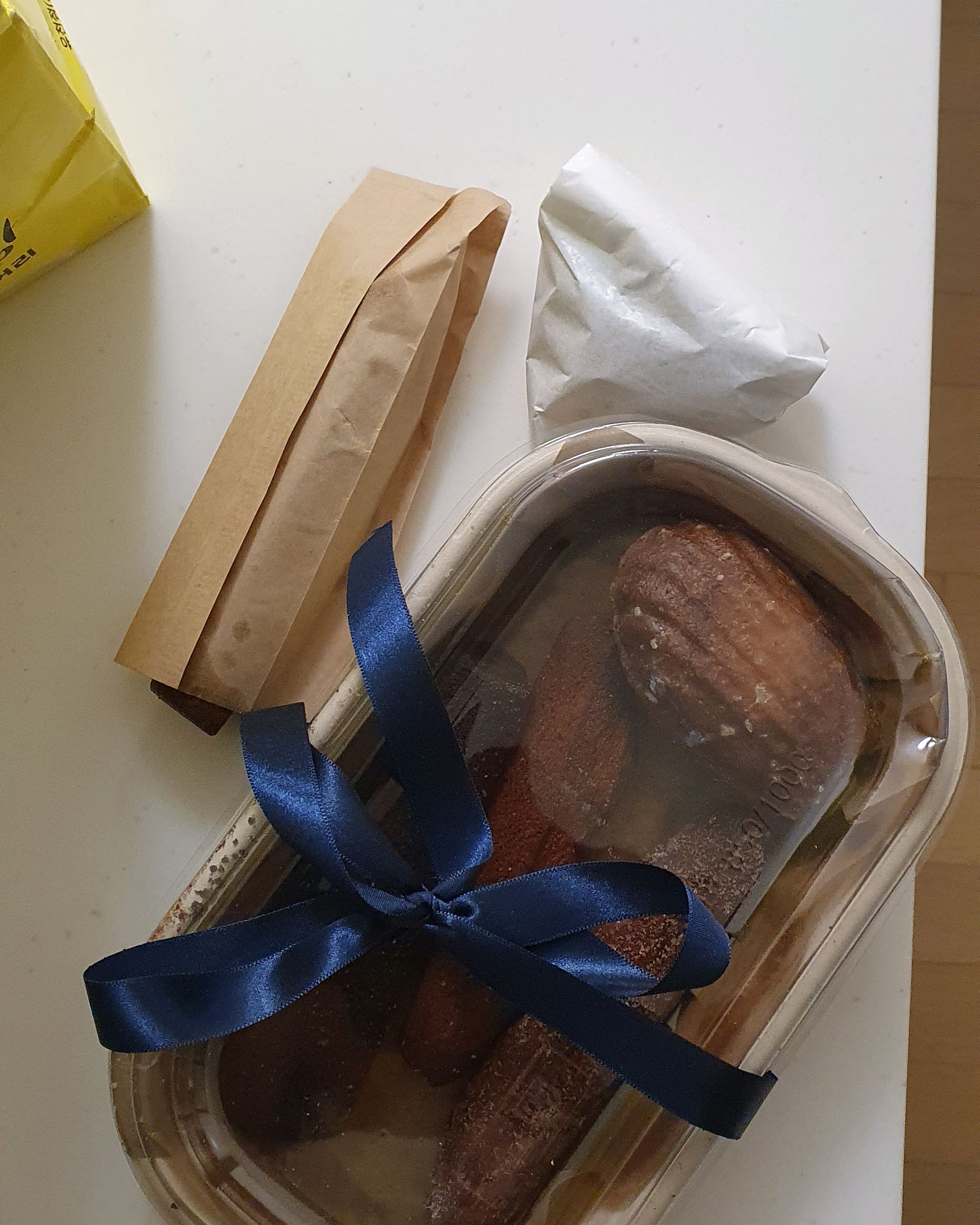 내가,좋아하는 휘낭시에&마들렌 투어^^~ - 대전 맛집 몽심 대흥점