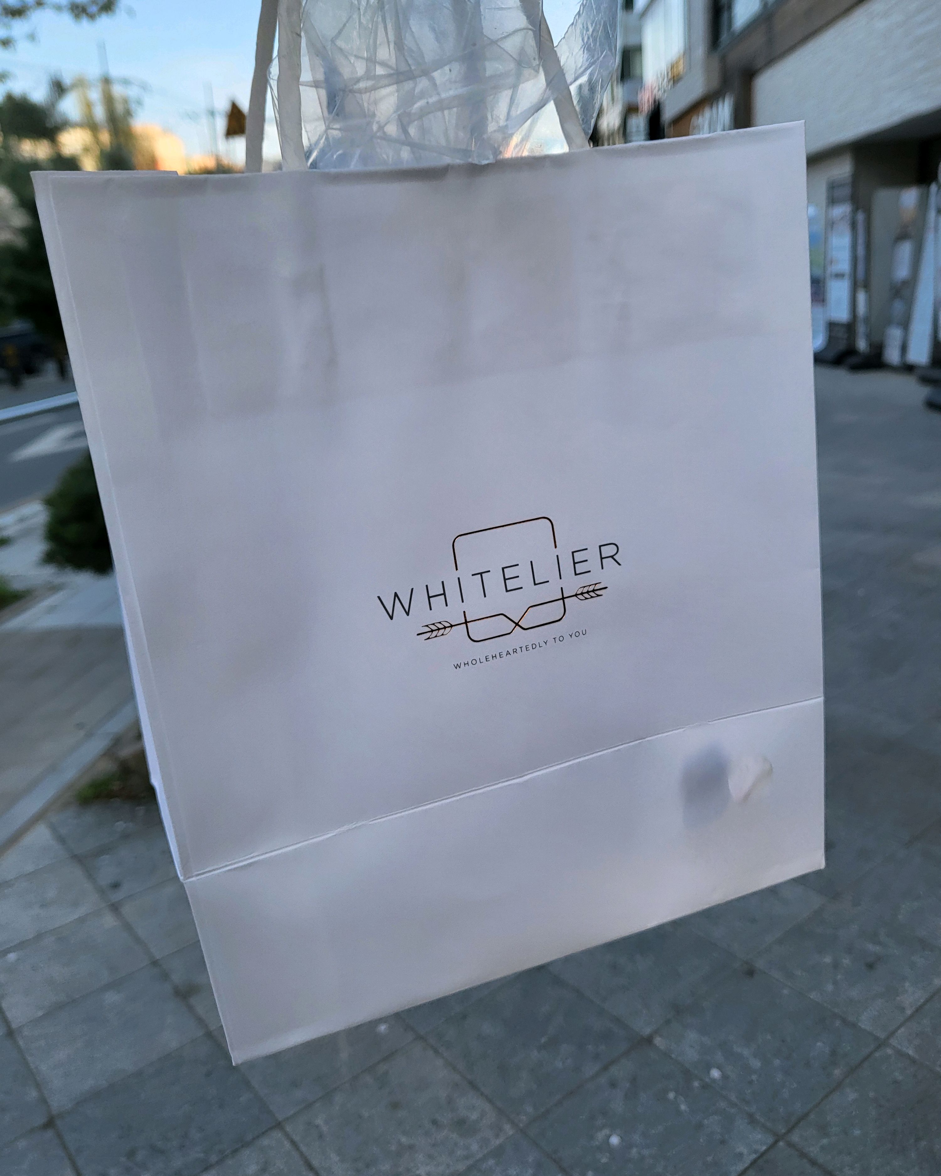 아이도 어른도 좋아하는 식빵이예요 :) - 창원 용호동 맛집 화이트리에 용지호수점