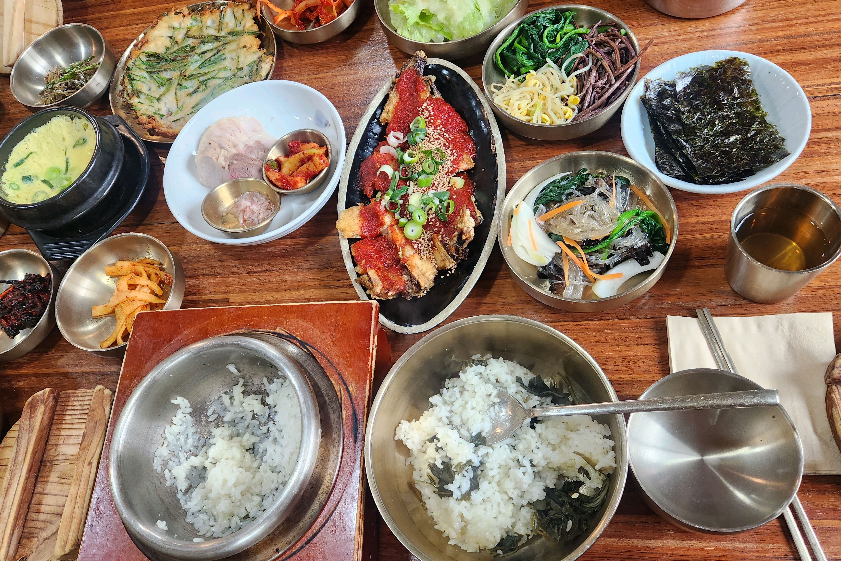 친구들과 함께 올만합니다 - 망원동 맛집 하심정