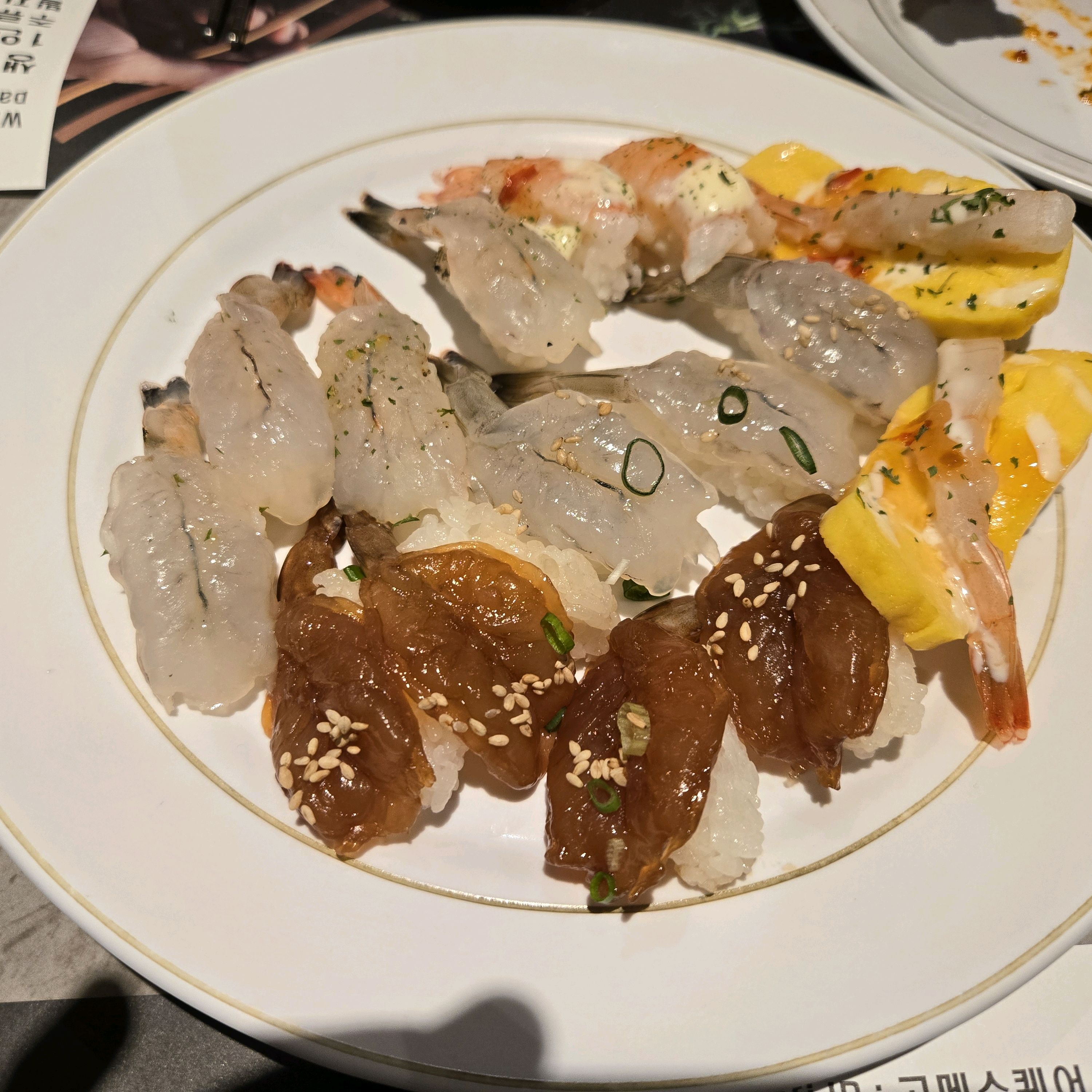 초밥밥이 작아서좋음 - 목포 맛집 고메스퀘어 목포점