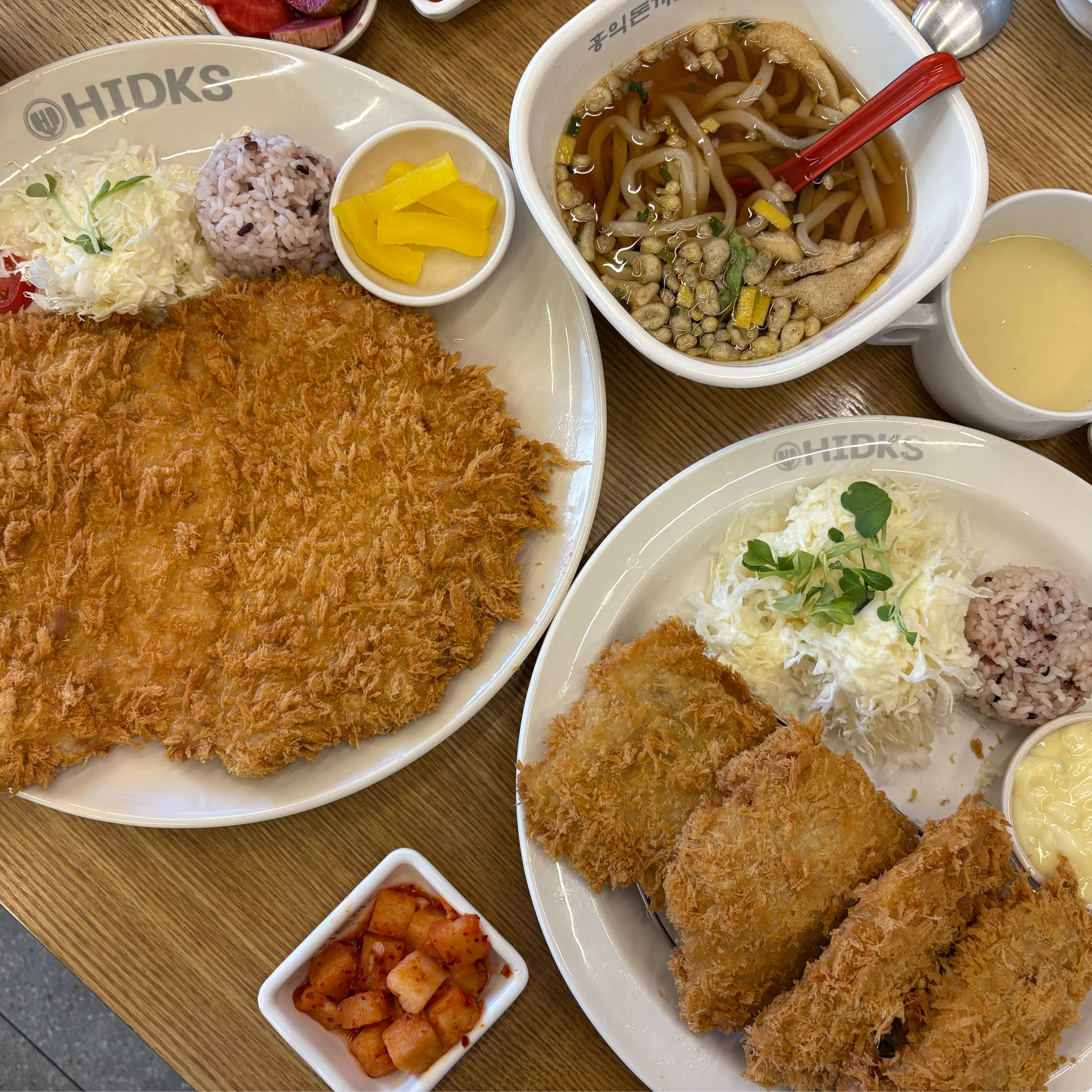 양 많은걸로 끝이 아니라 - 운양동 맛집 홍익돈까스 김포운양점