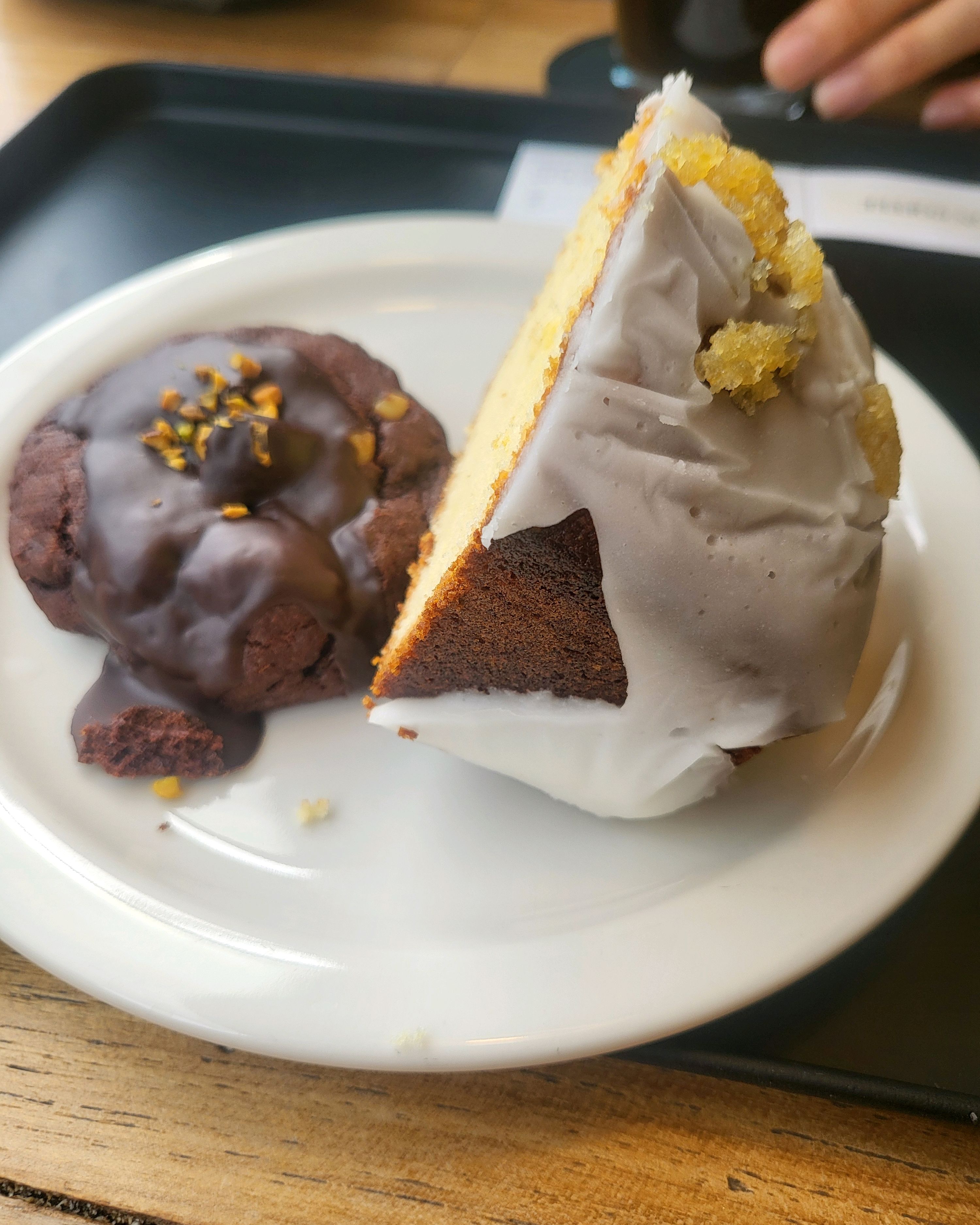 정자역 맛집 플런던커피 내돈내산 찐리뷰