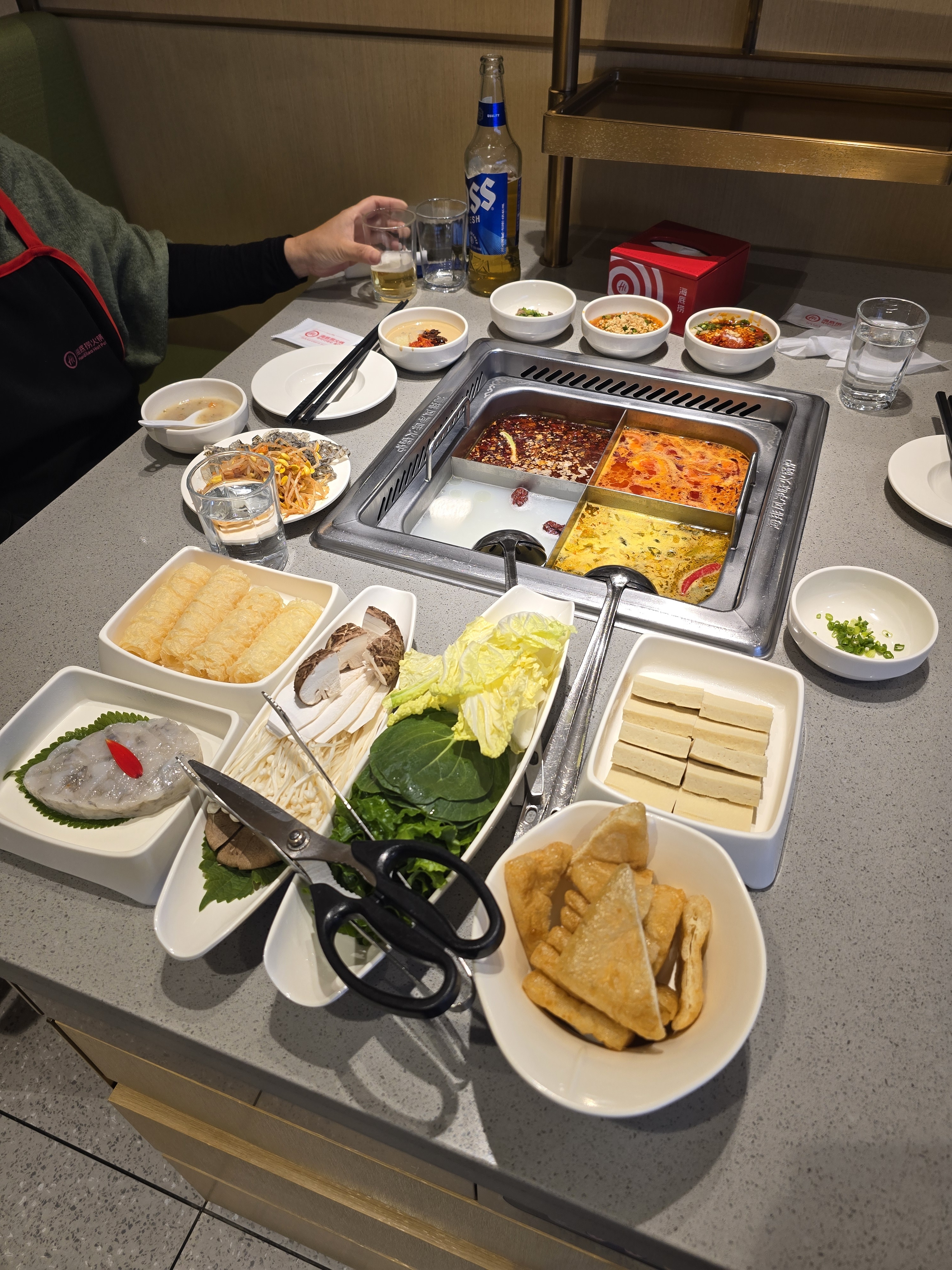 맛있고 배부르게 잘 먹었습니다. 근데 가격이 꽤 있어서 또 갈지는 모르겠어요ㅠ 알바생 키큰