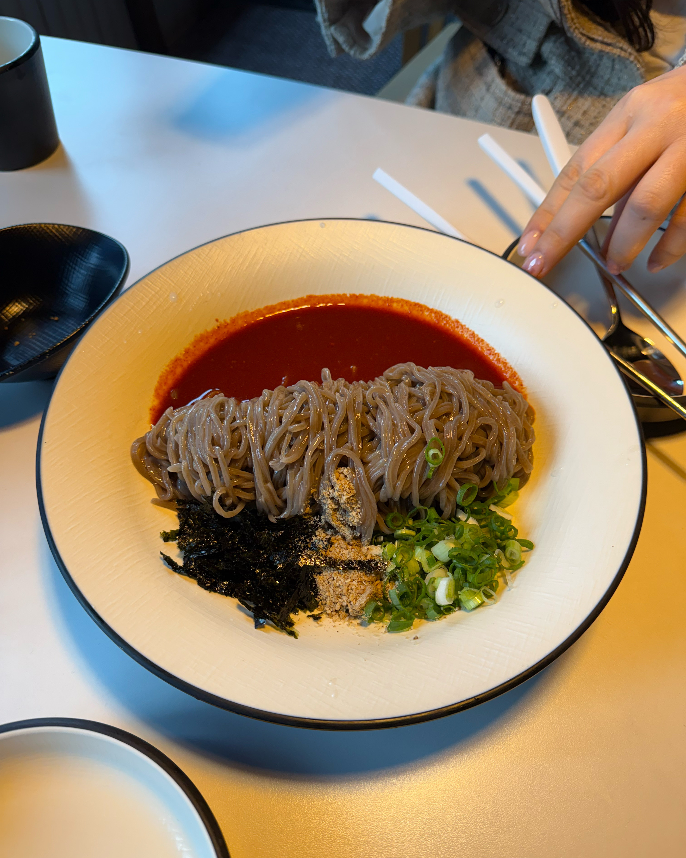 넘나 맛도리에용 수육도 엄청 부드럽고 꼬소하고,, 어렸을때 떡꼬치 간식으로 먹었지만,, 이