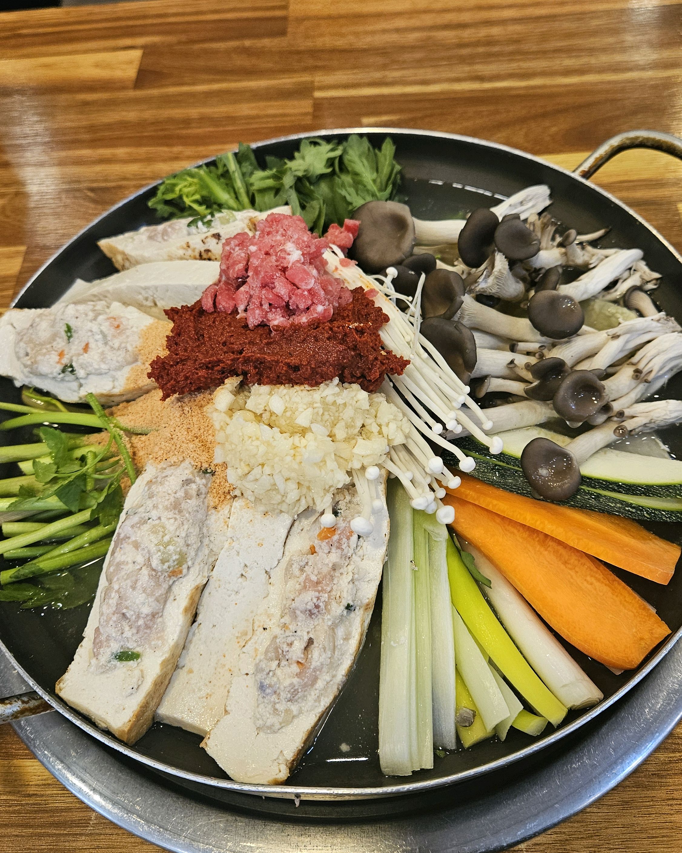 타지역에서 소문듣고 찾아갔어요 - 대전 맛집 매봉식당 계족산본점