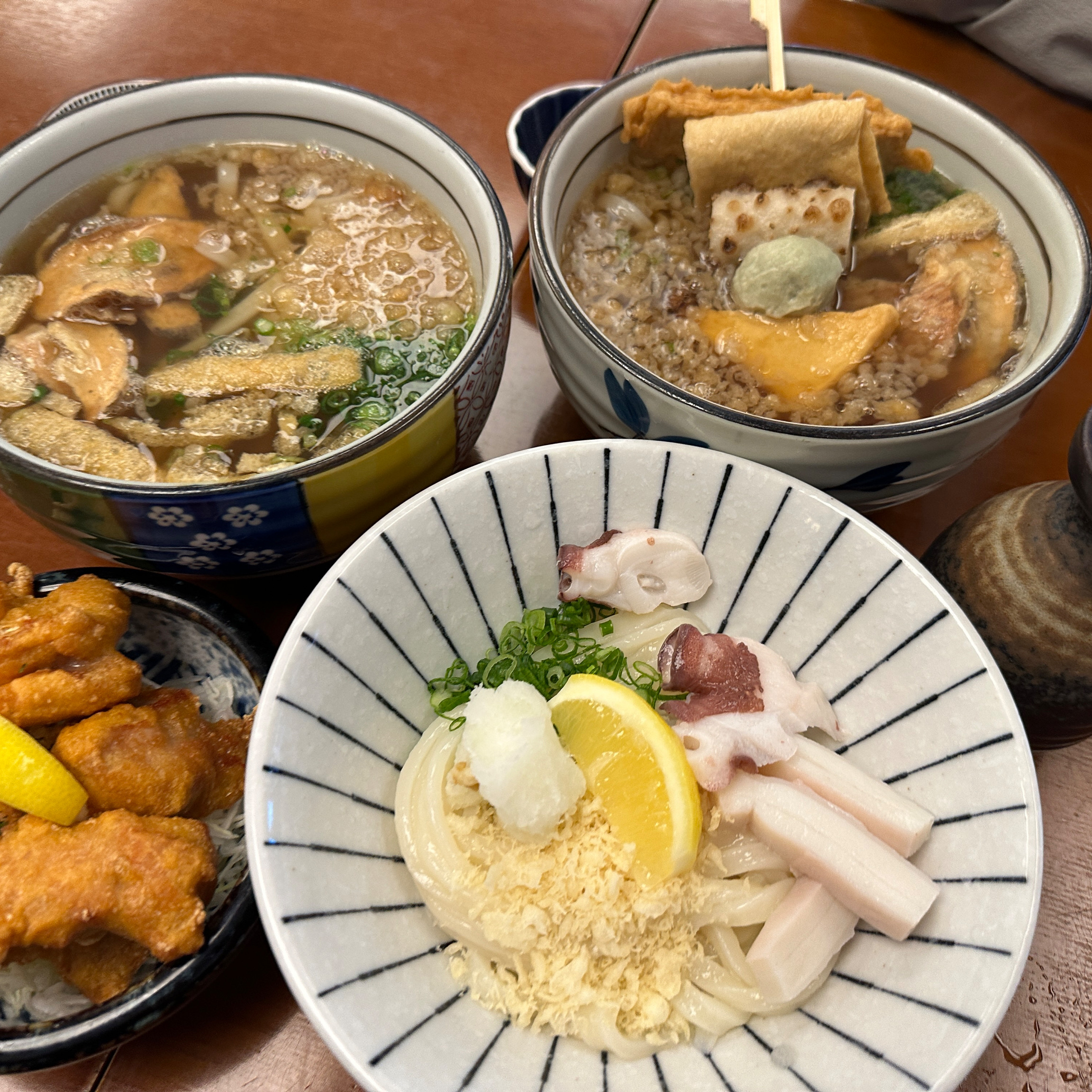 우동면발 쫄깃쫄깃하고 넘넘넘넘넘 맛있어요♥ - 아바이마을 맛집 우동당