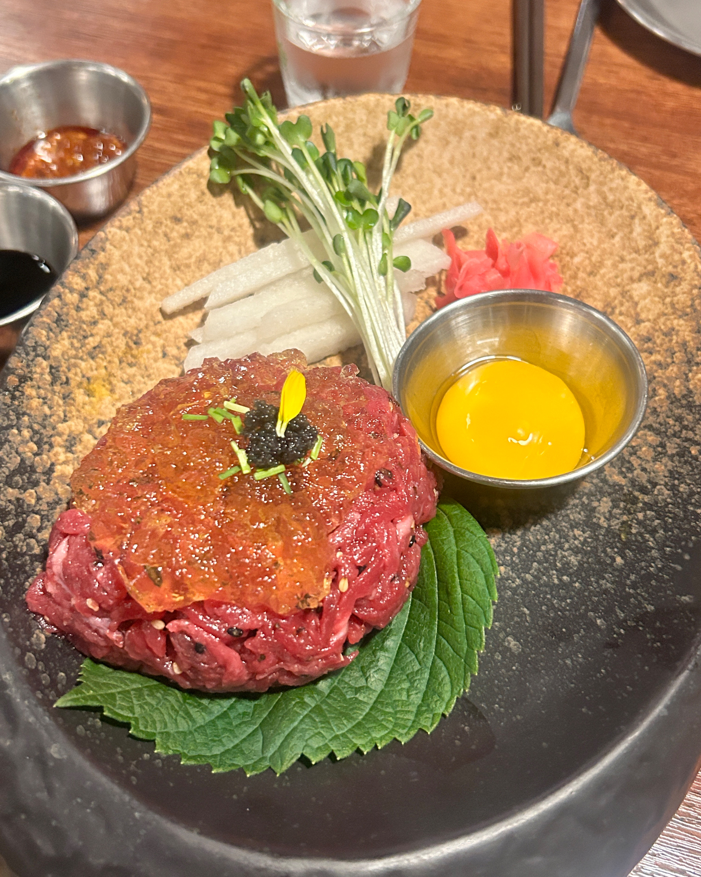 서현역 맛집 우규 서현연어와육회점 내돈내산 찐리뷰