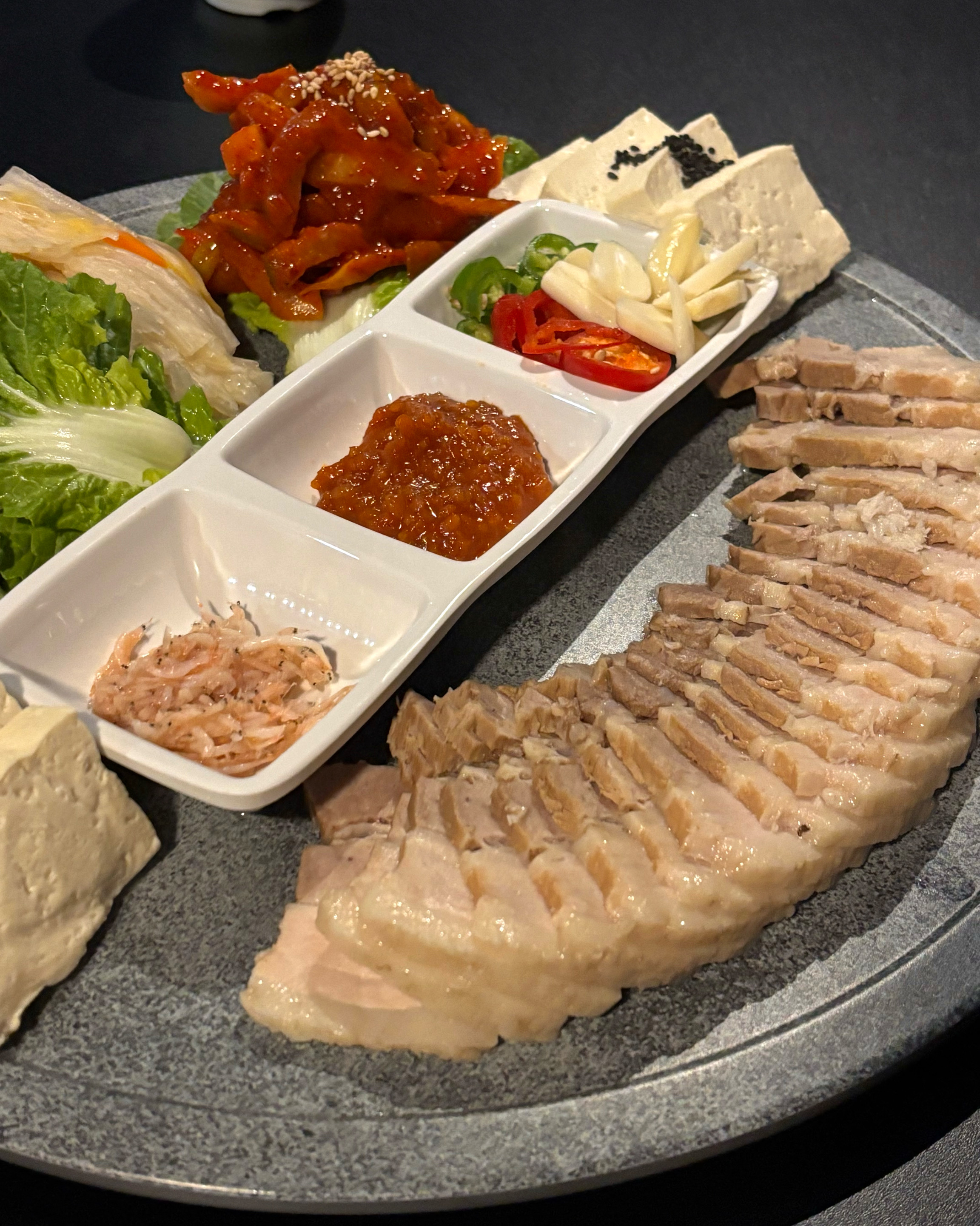딸기막걸리 먹으러 온 기남윤주!! - 부산역 맛집 기남윤주 막걸리 초량직영점