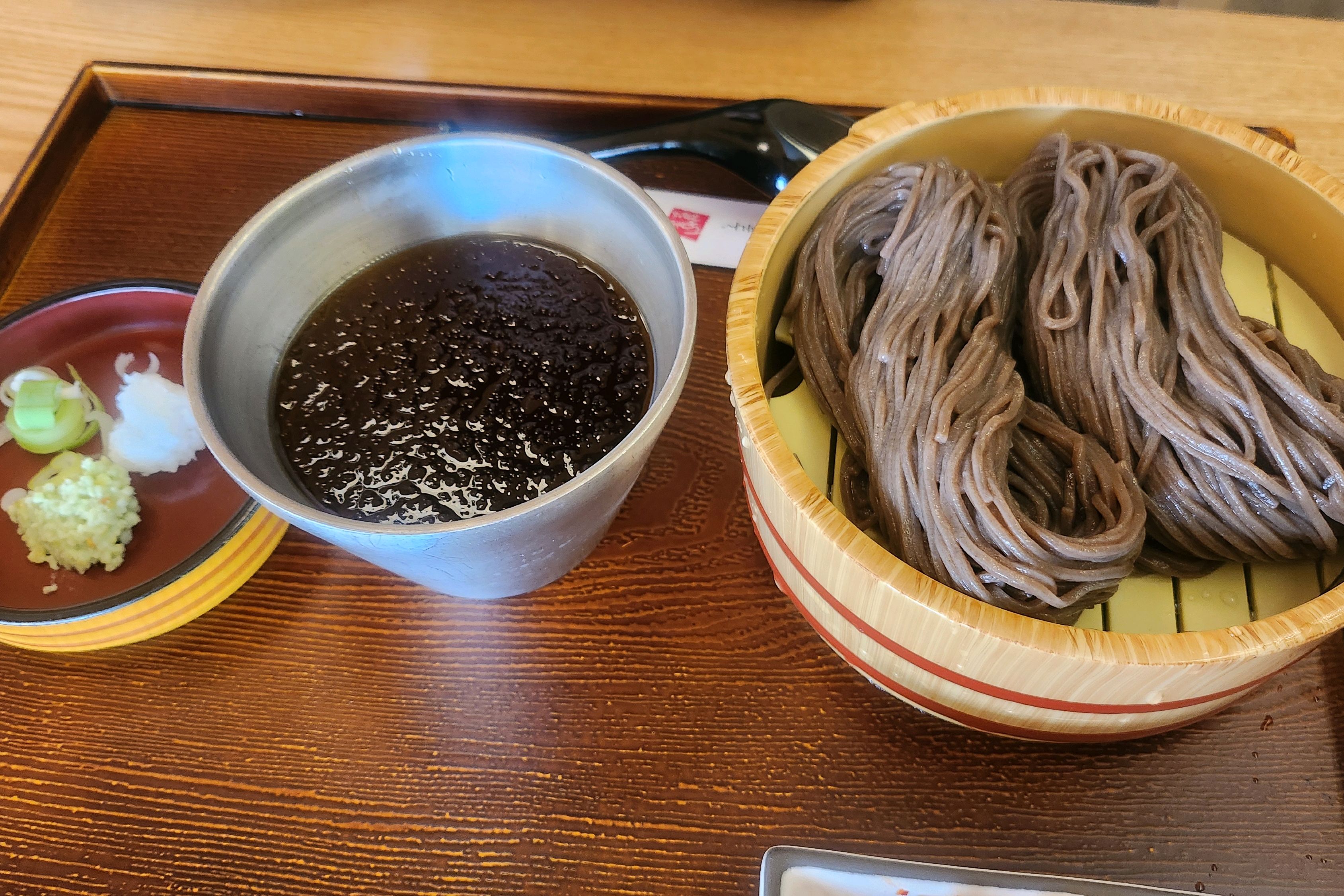 날씨가 따뜻해지면 무조건 생각나는 하나 돈까스 냉모밀입니다♡ - 송정 맛집 하나돈까스 송정해수욕장점