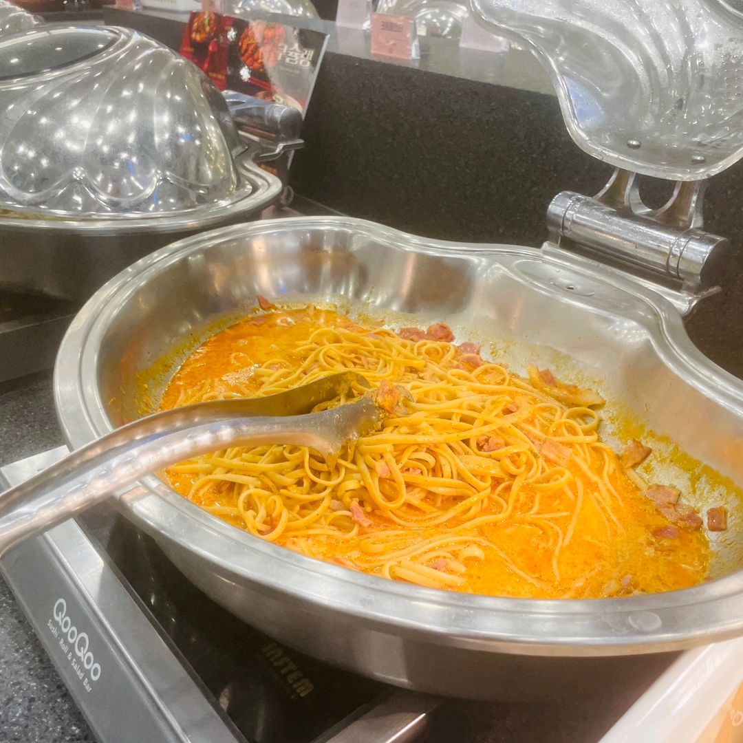 쿠우쿠우~ 올만에 친구들과 싹쓸이하러 다녀왔어요! 송탄점은 파스타가 맛있더라구요! 종류별로
