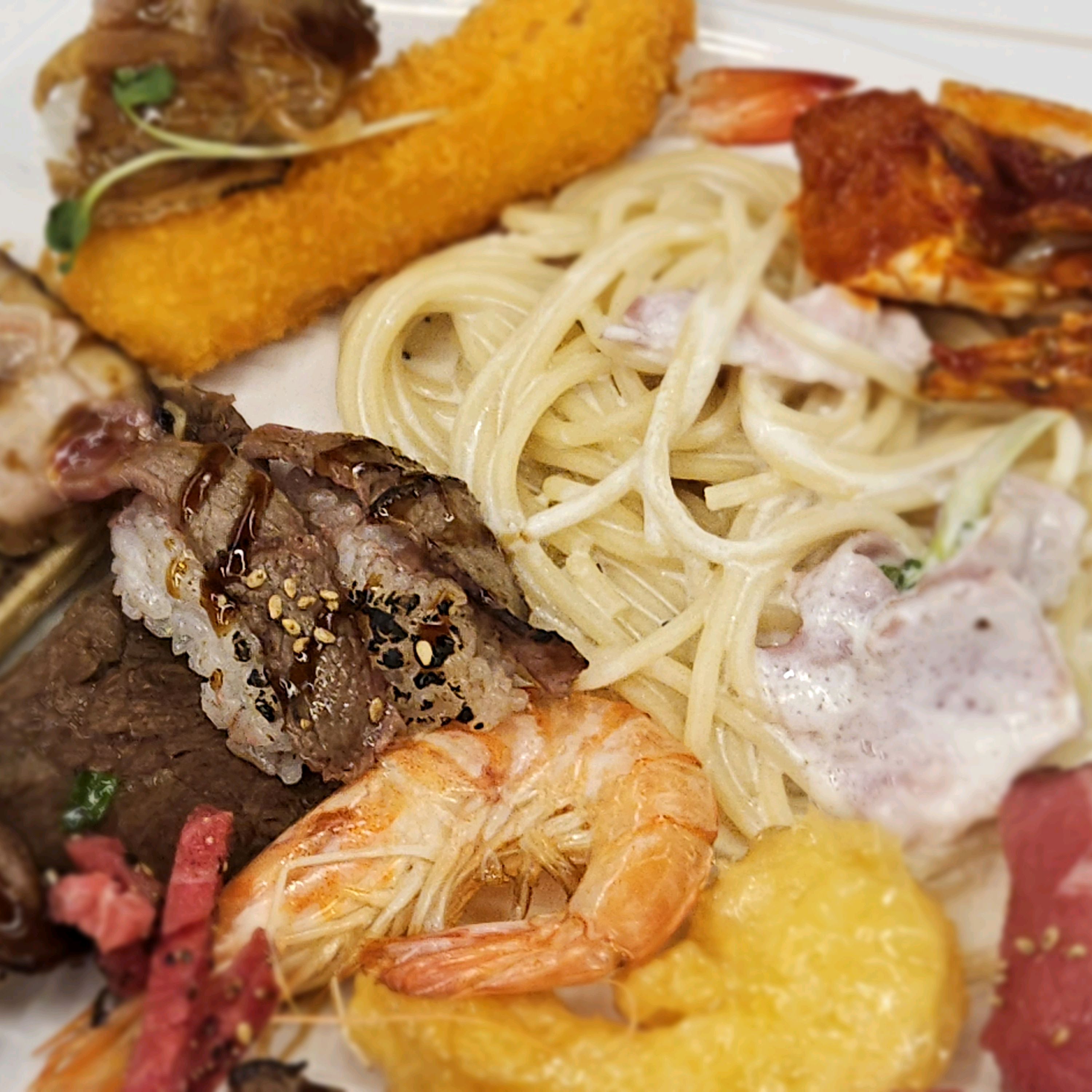 너무 맛있고 직원분들도 친절하시고 접시도 바로바로 치워주셔서 좋게 이용했습니다 다음에도 방