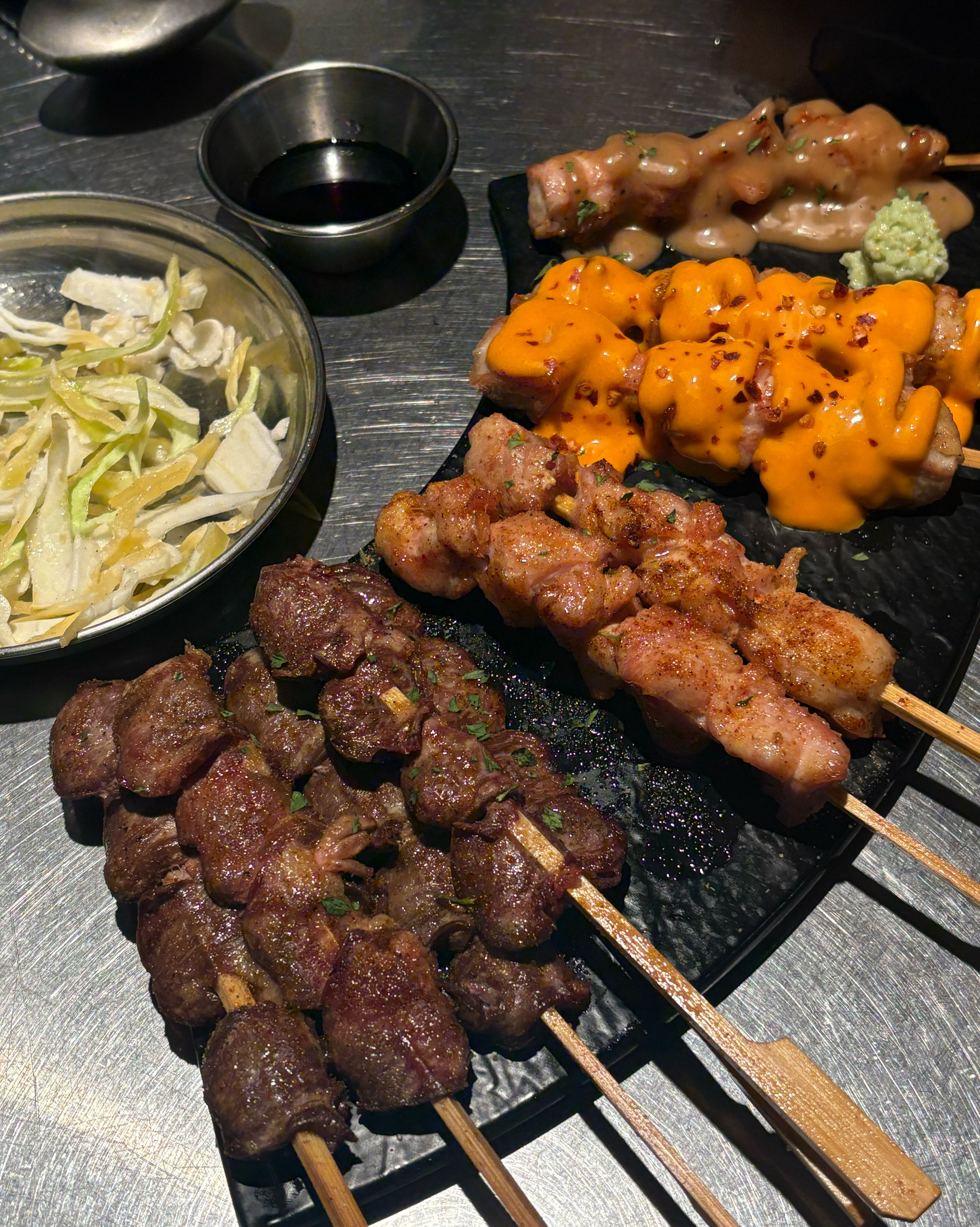 일단 처음부터 너무 친절하셨어요 자리도 추울 거 같다고 더 따뜻하고 넓은데가 편할 거다 말