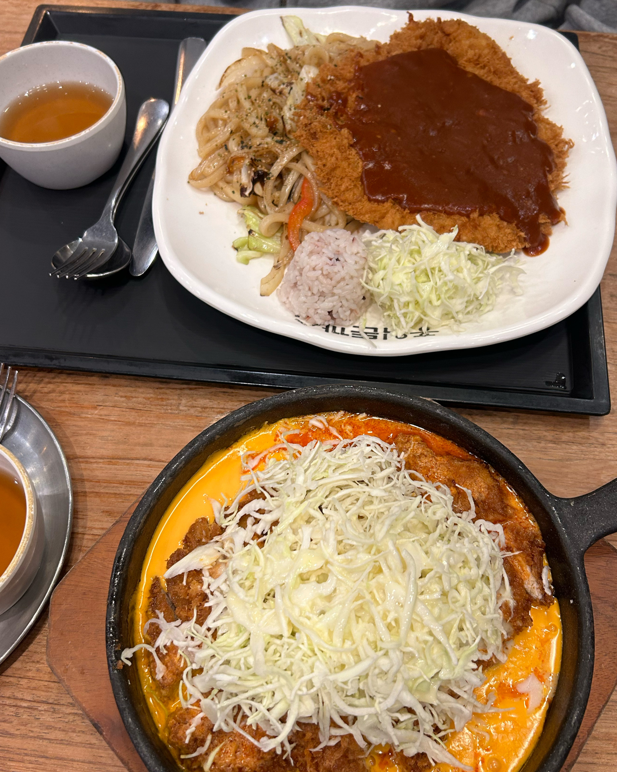 기본 돈까스는 기본에 충실한 맛이어서 맛있고 - 전주 평화동 맛집 홍익돈까스 전주평화점