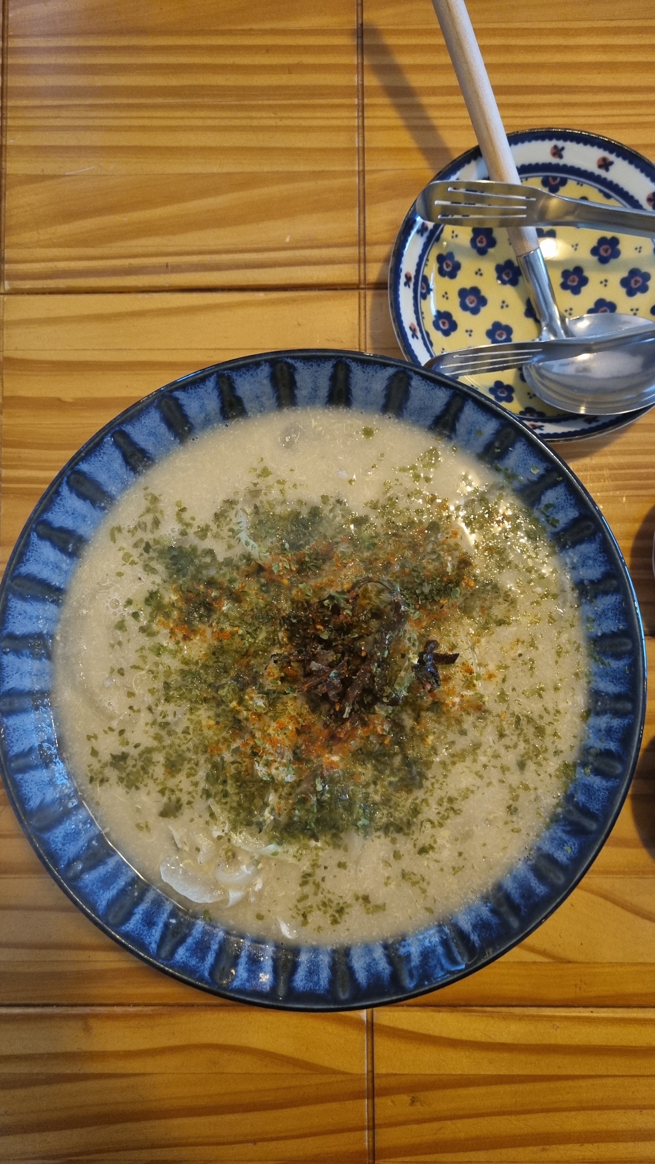 몇 년만에 다시 와봅니다 - 제주 맛집 봉자네상점