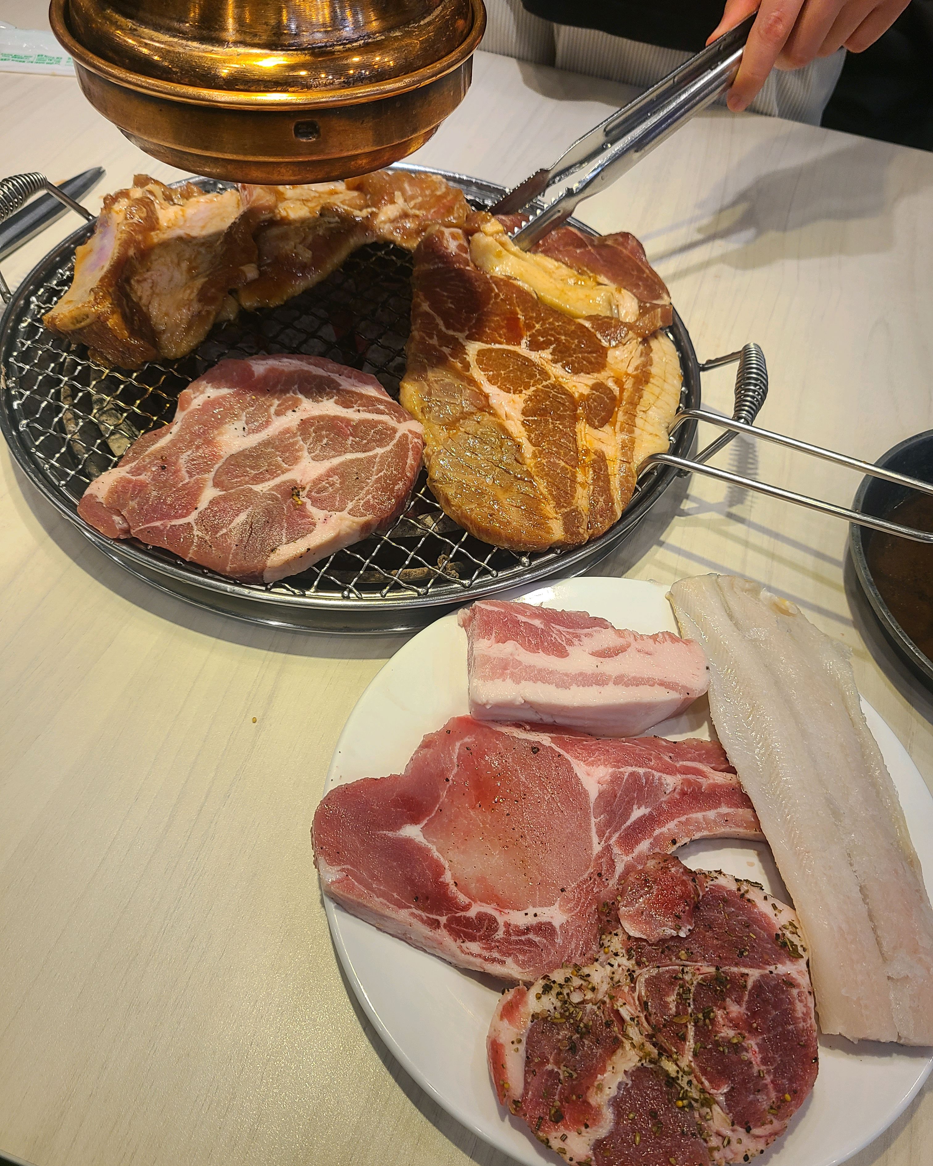 무한으로 즐겨요, 다양한 고기메뉴들 - 신중동역 맛집 명륜진사갈비 부천중동점