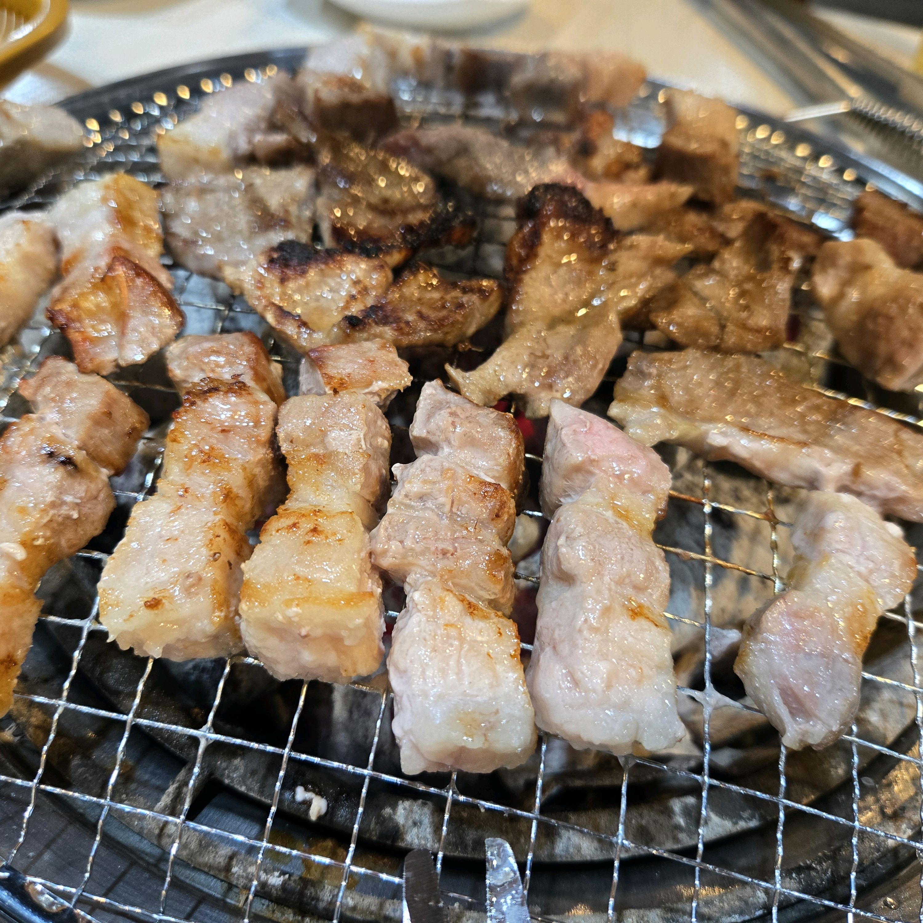가게 분위기가 좋구용 사장님이 너무 친절해서 좋아용^^ - 하남 덕풍동 맛집 NEW 버전 명륜진사갈비 덕풍시장점