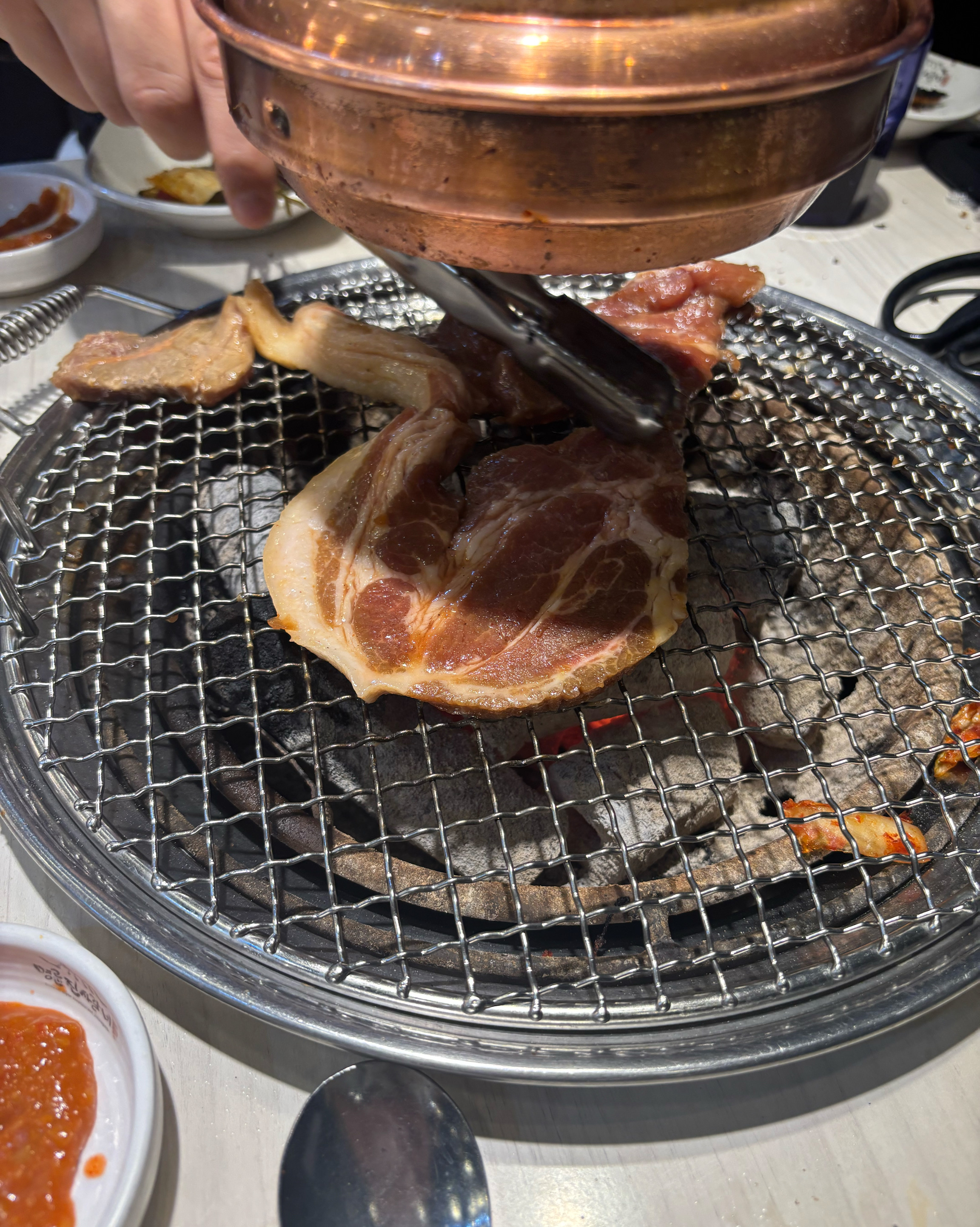 고기 질도 괜찮고 샤브샤브도 있어서 넘 좋아요! 고구마샐러드도 존맛 ..다음에 또 방문하겠