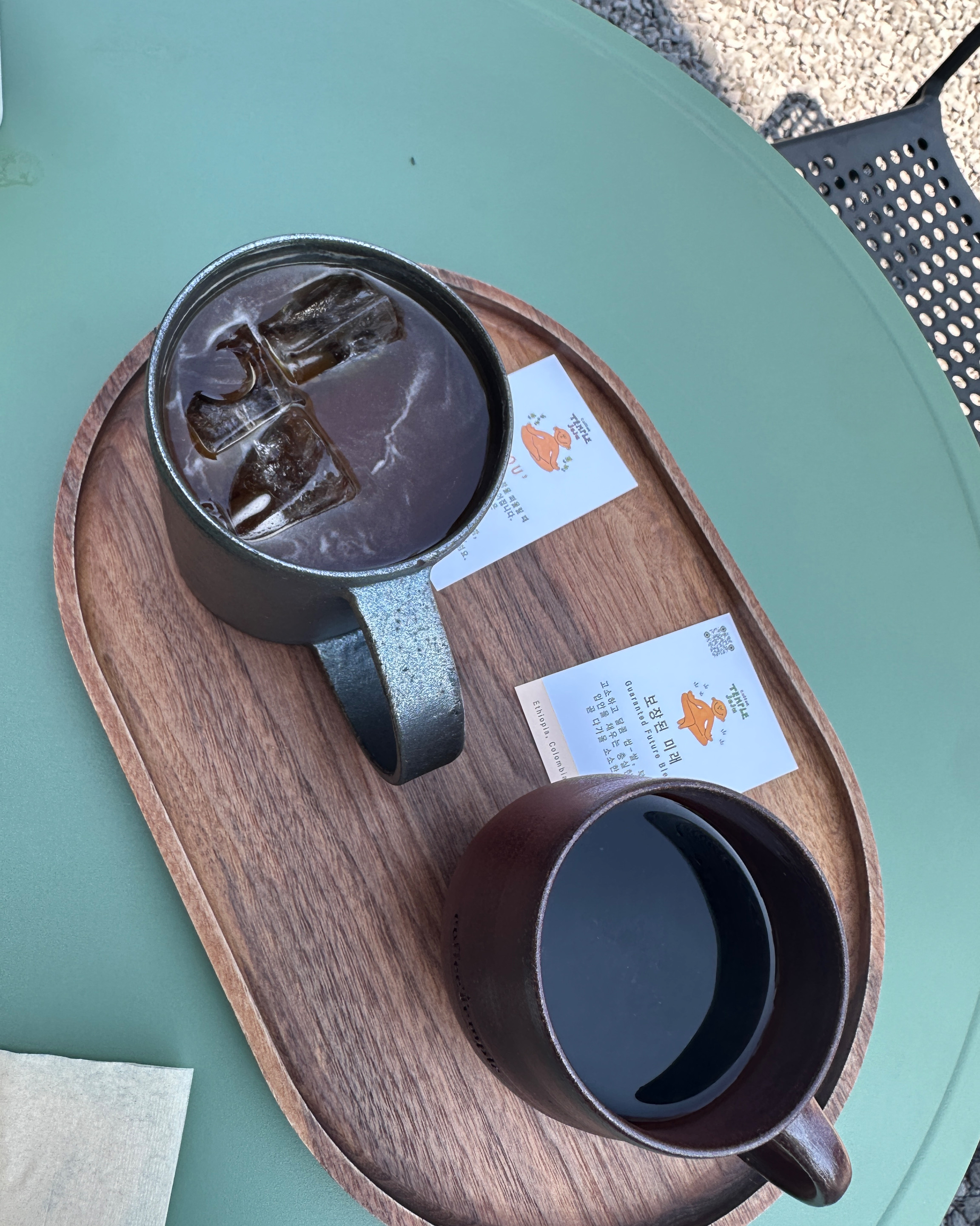 오랜만에 방문했는데 커피 메뉴가 약간 바뀐 것 같습니다. 그래도 뷰는 예전과 그대로에요. 