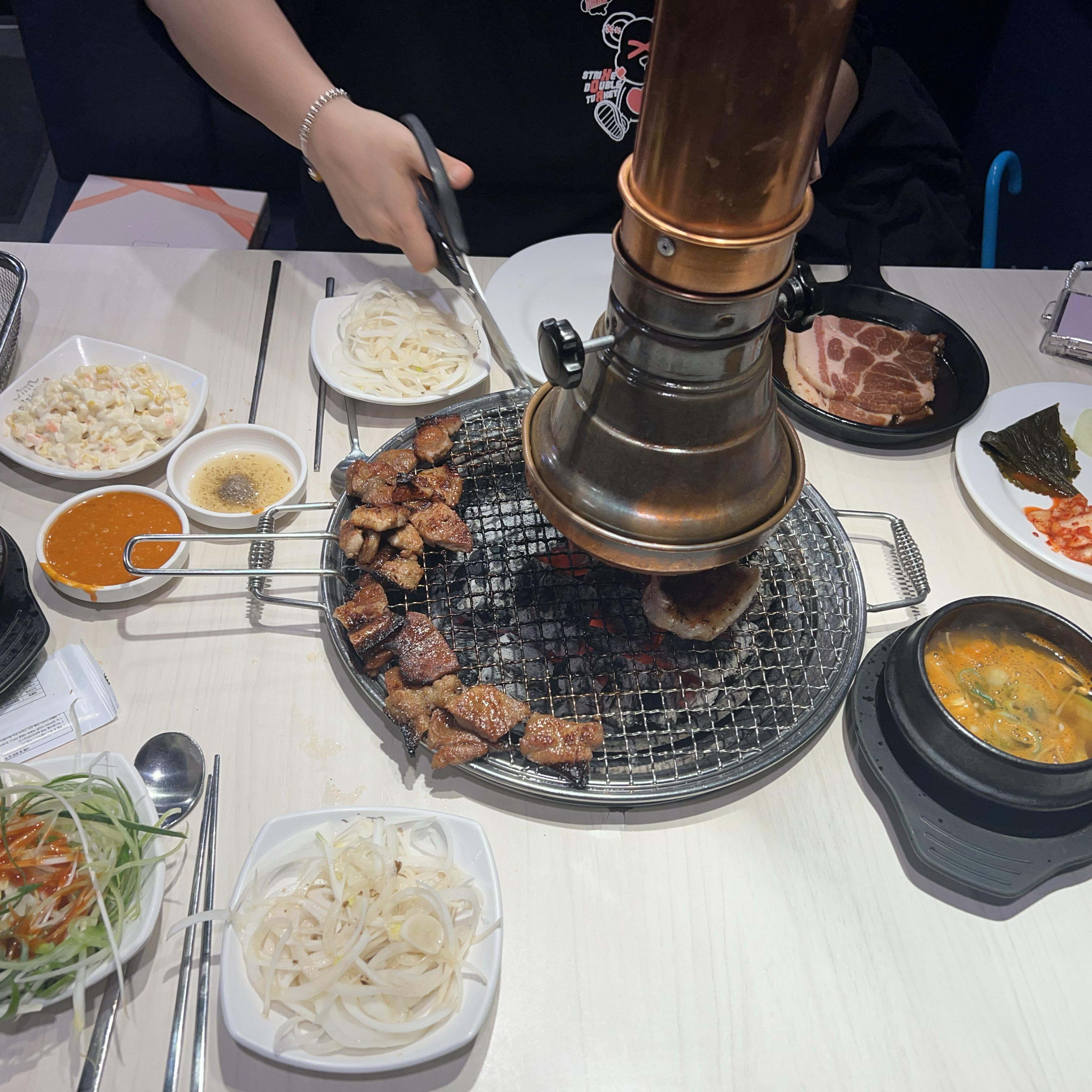 누구나 다 아는곳이라 자세히 사진은 안 찍었는데 - 동묘 맛집 명륜진사갈비 서울동묘점