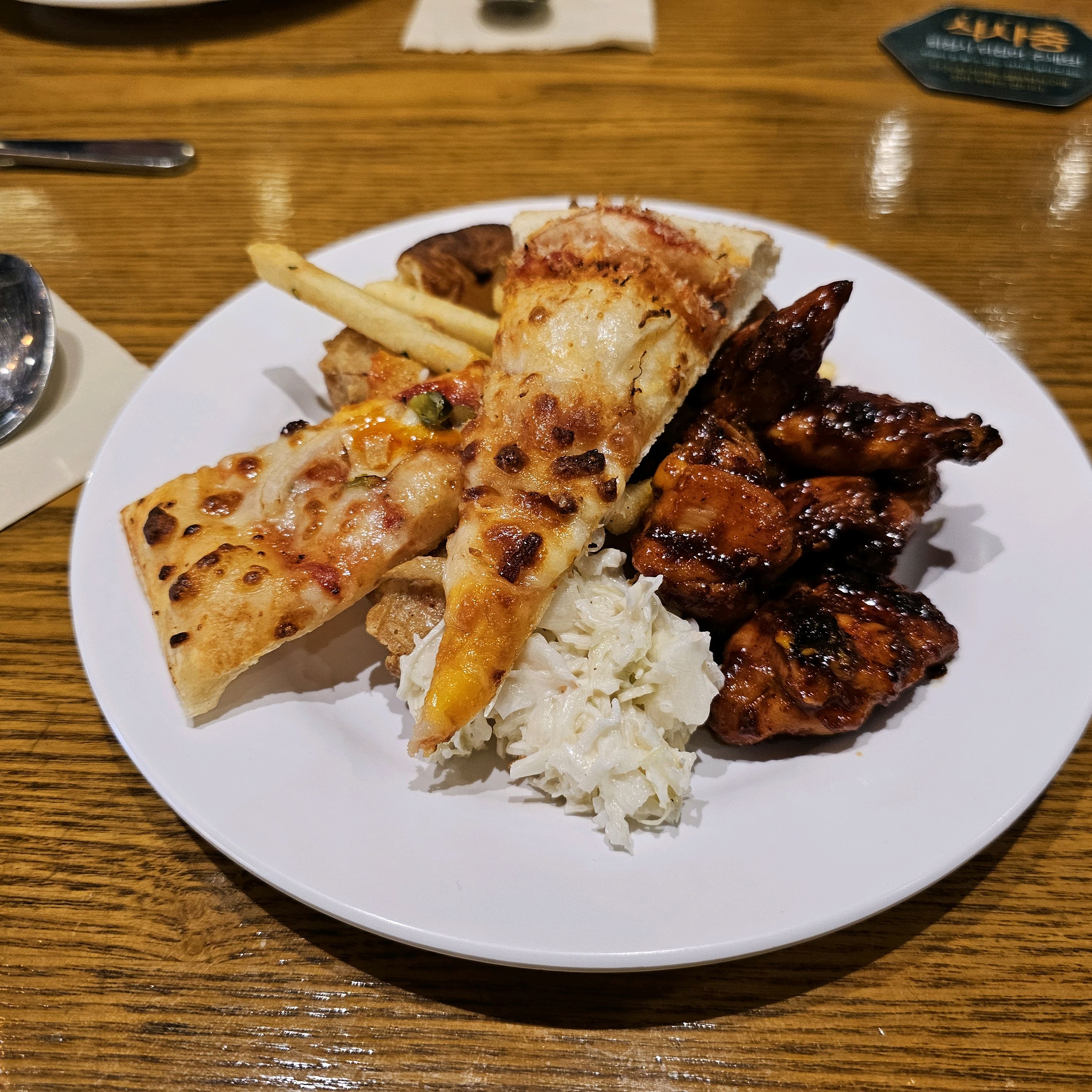 생각보다 사람이 많은데 - 하단역 맛집 피자몰 아트몰링부산하단점
