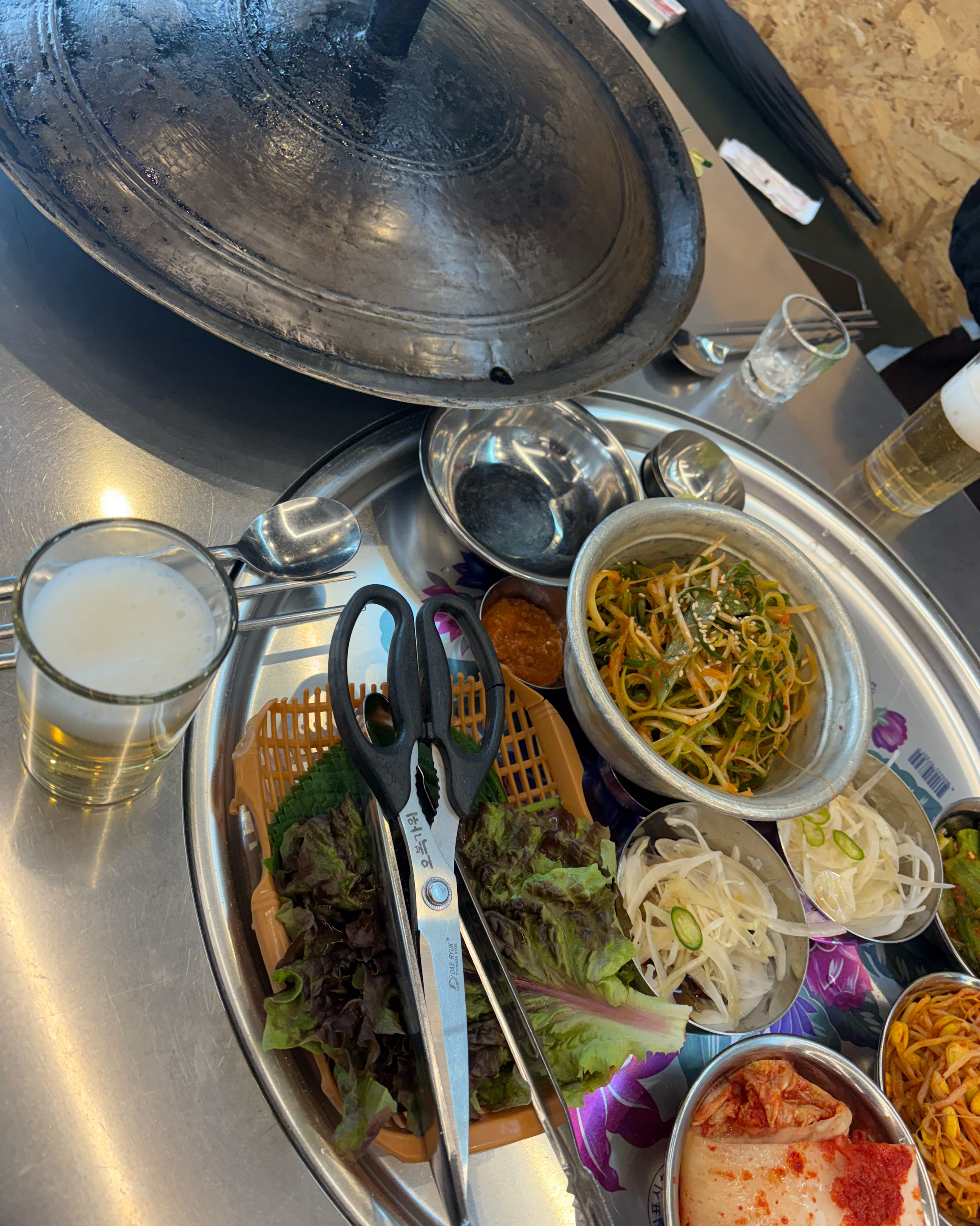 직원분들 너무 친절하지구 고기 너무 맛있게 구워주셔서 맛있게 잘먹었습니다! 가격도 저렴하고