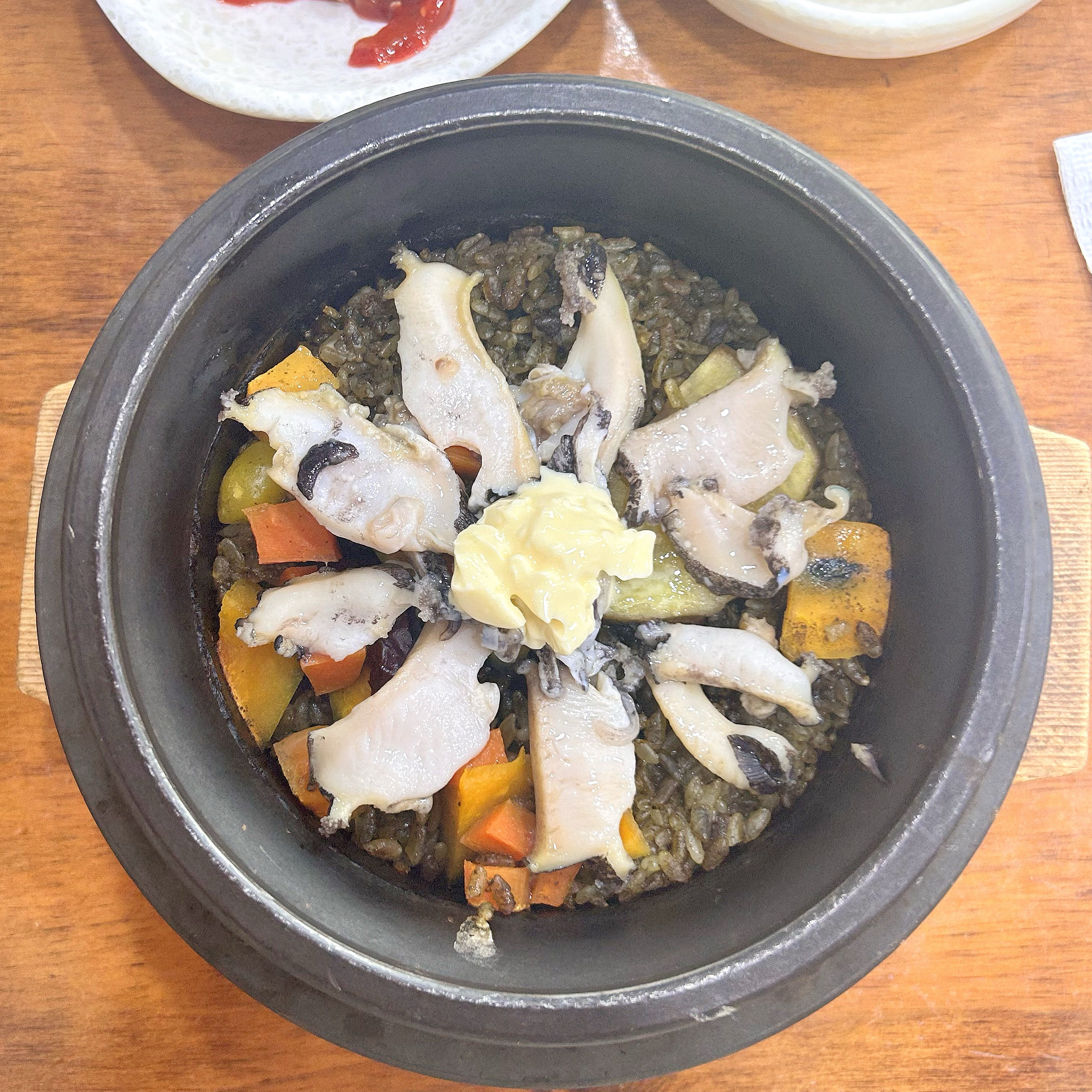오랜만에 먹어도 너무 맛있습니다~ ❤️ 제주도 전복돌솥밥 중에 원탑이에요!! 👍 - 제주 맛집 명진전복