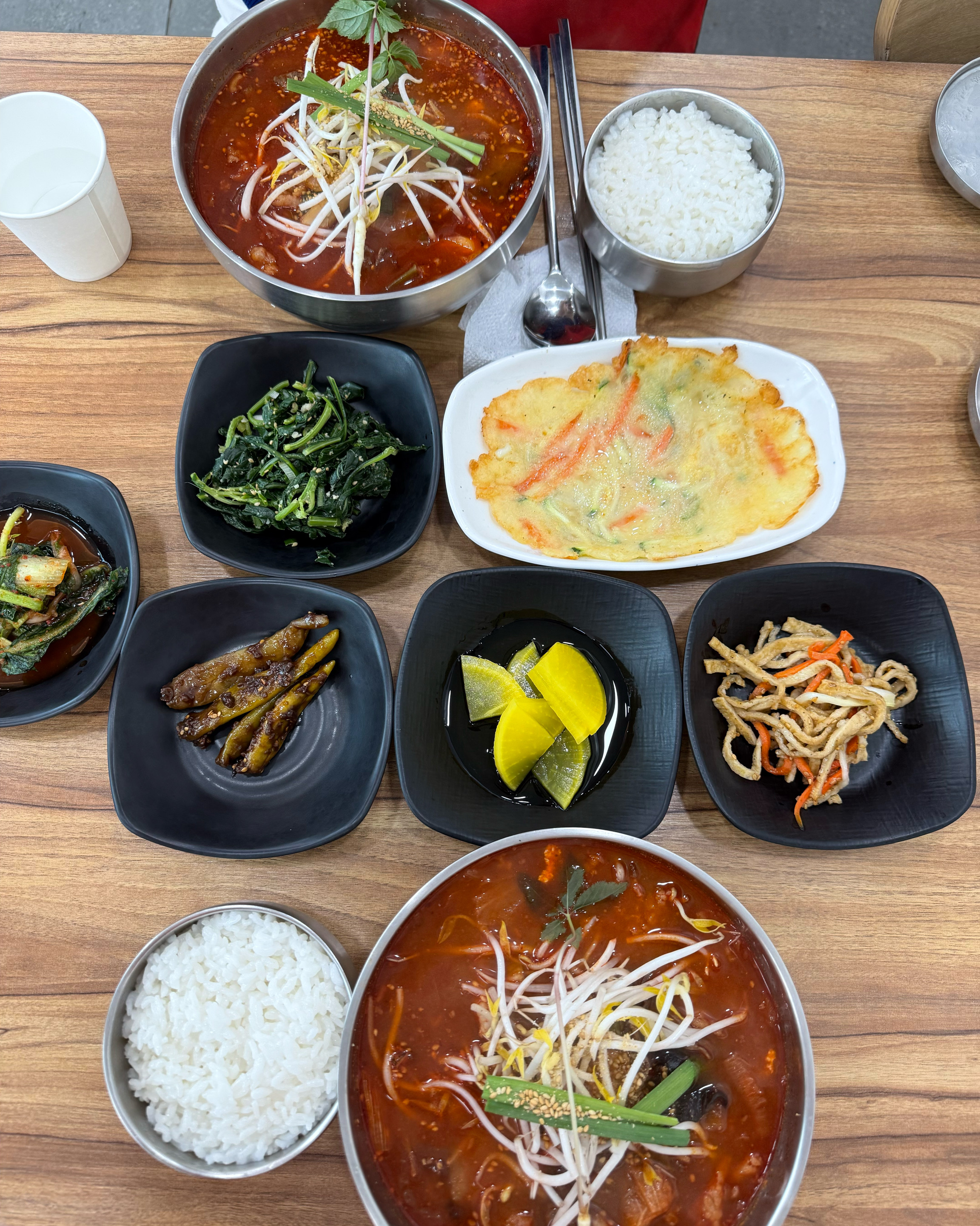 기본 반찬 구성이 너무 좋은 것 같아요 ☺️ - 경포대 맛집 초당명가 짬뽕순두부