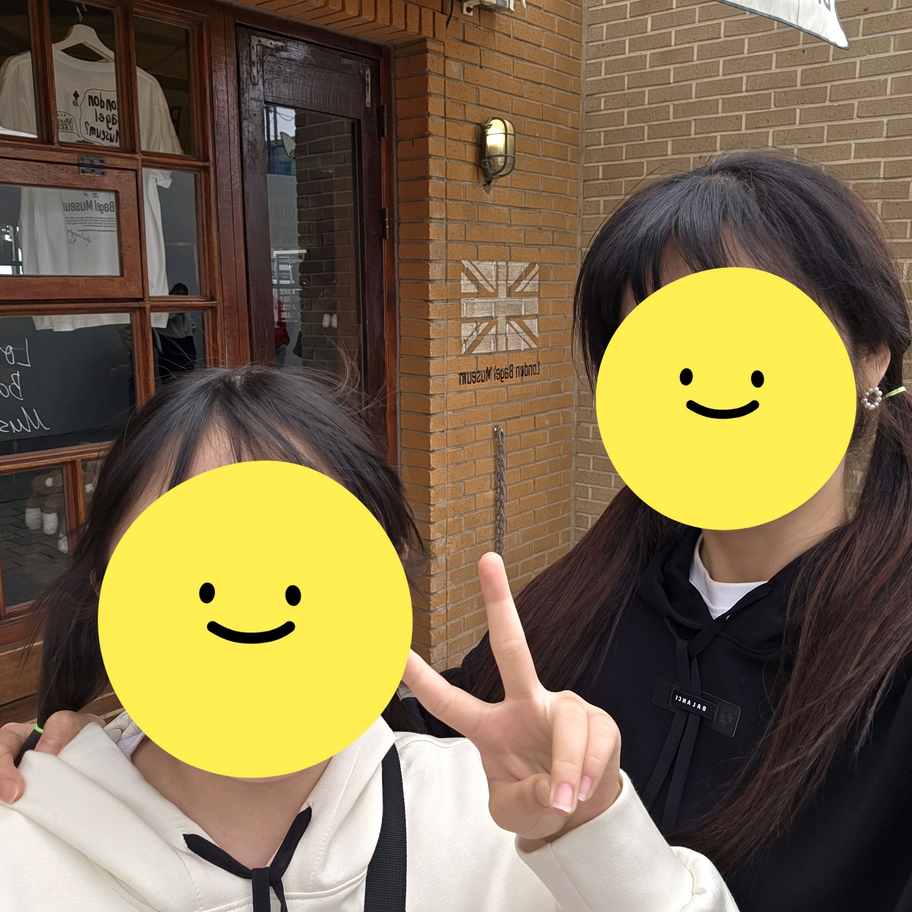 정신없이 구매했는데 맛있네요 - 제주도 맛집 런던베이글뮤지엄 제주점