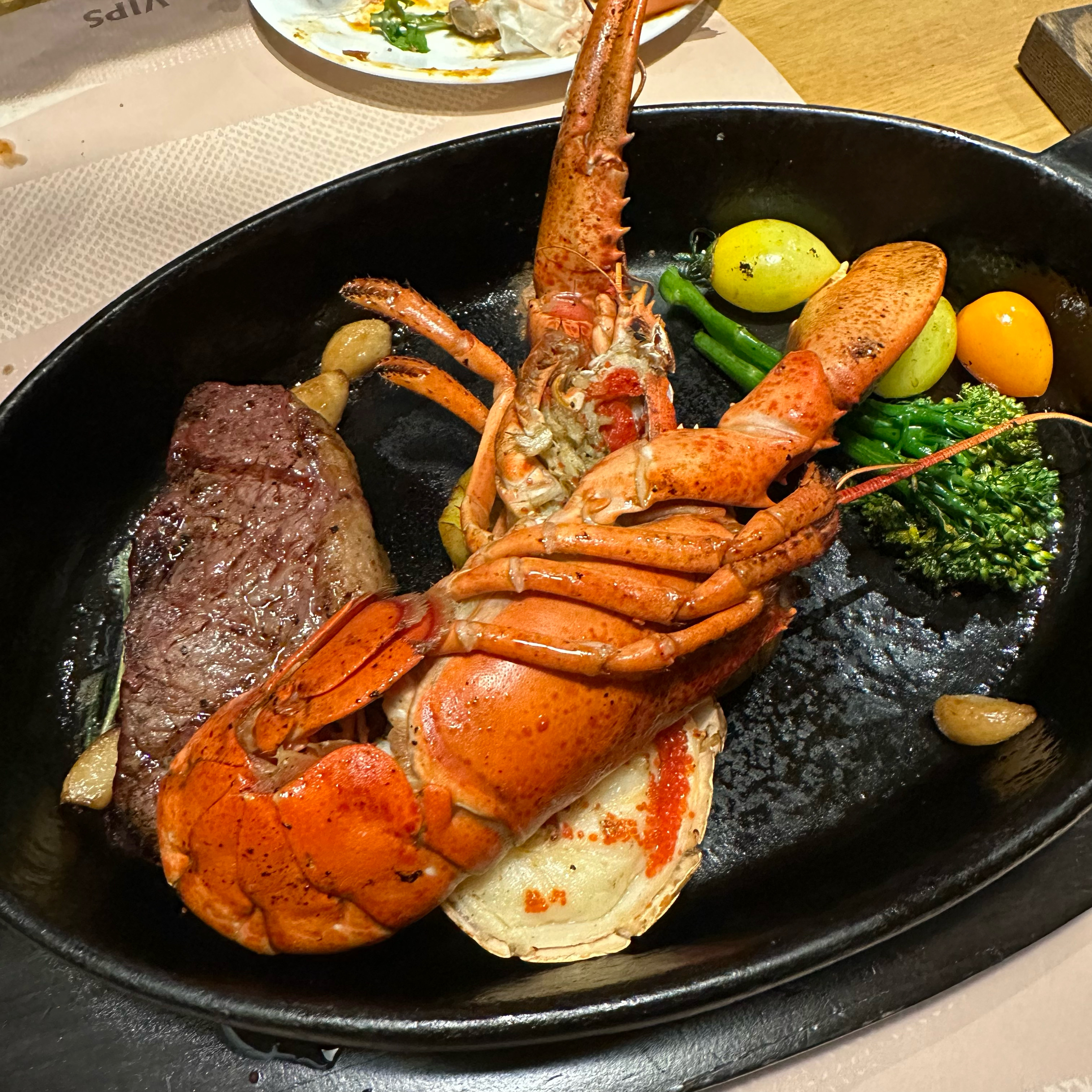 정말 오랜만에 빕스 방문했어요!! 생일이여서 기념일 이벤트로 신청했는데 미니케이크랑 폴라로