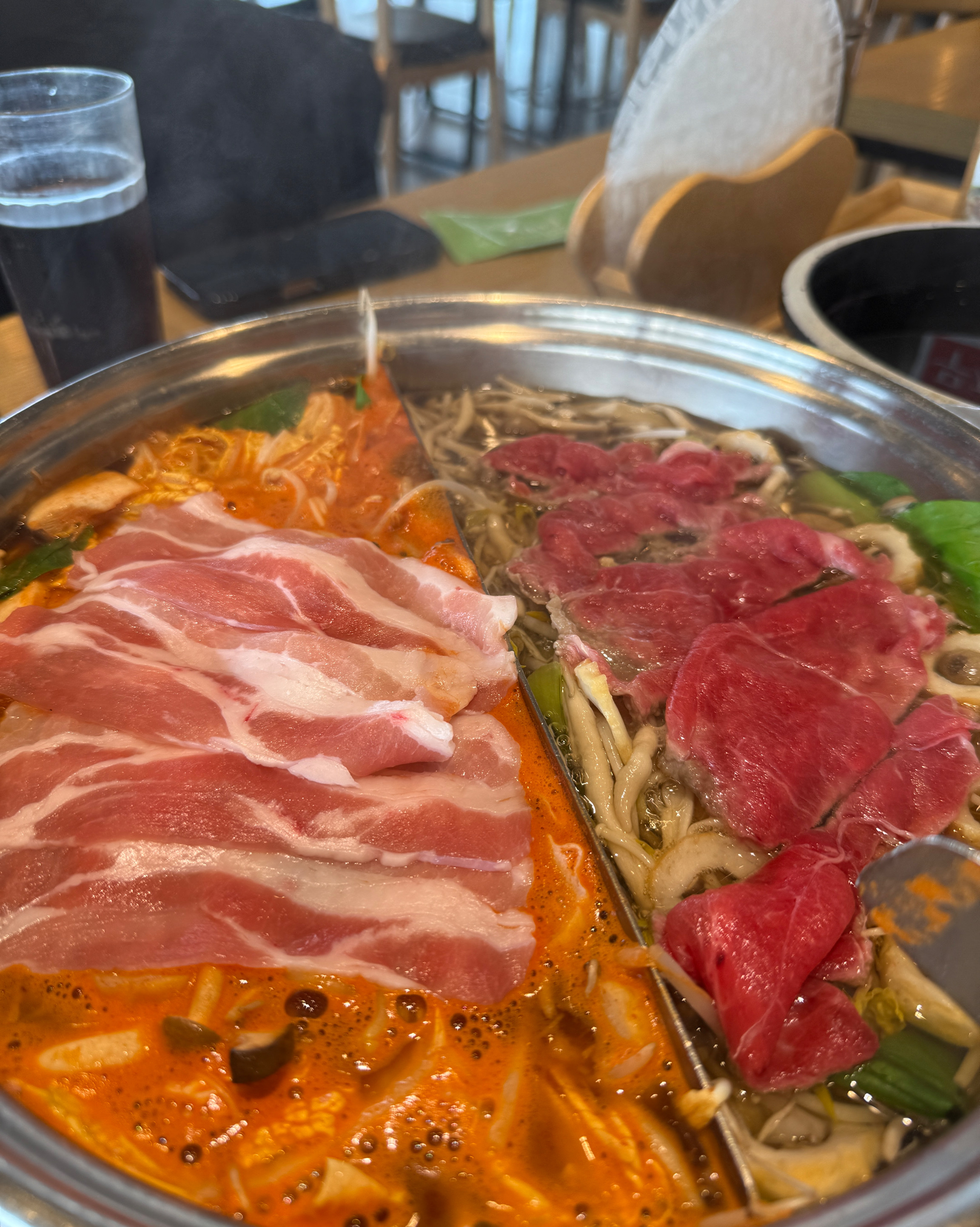샤브샤브는 샤브20이네요!!! 고기질도 좋고 맛나게 배터지게 잘먹었습니다!!! - 부산 광안리 맛집 샤브20 부산광안리점