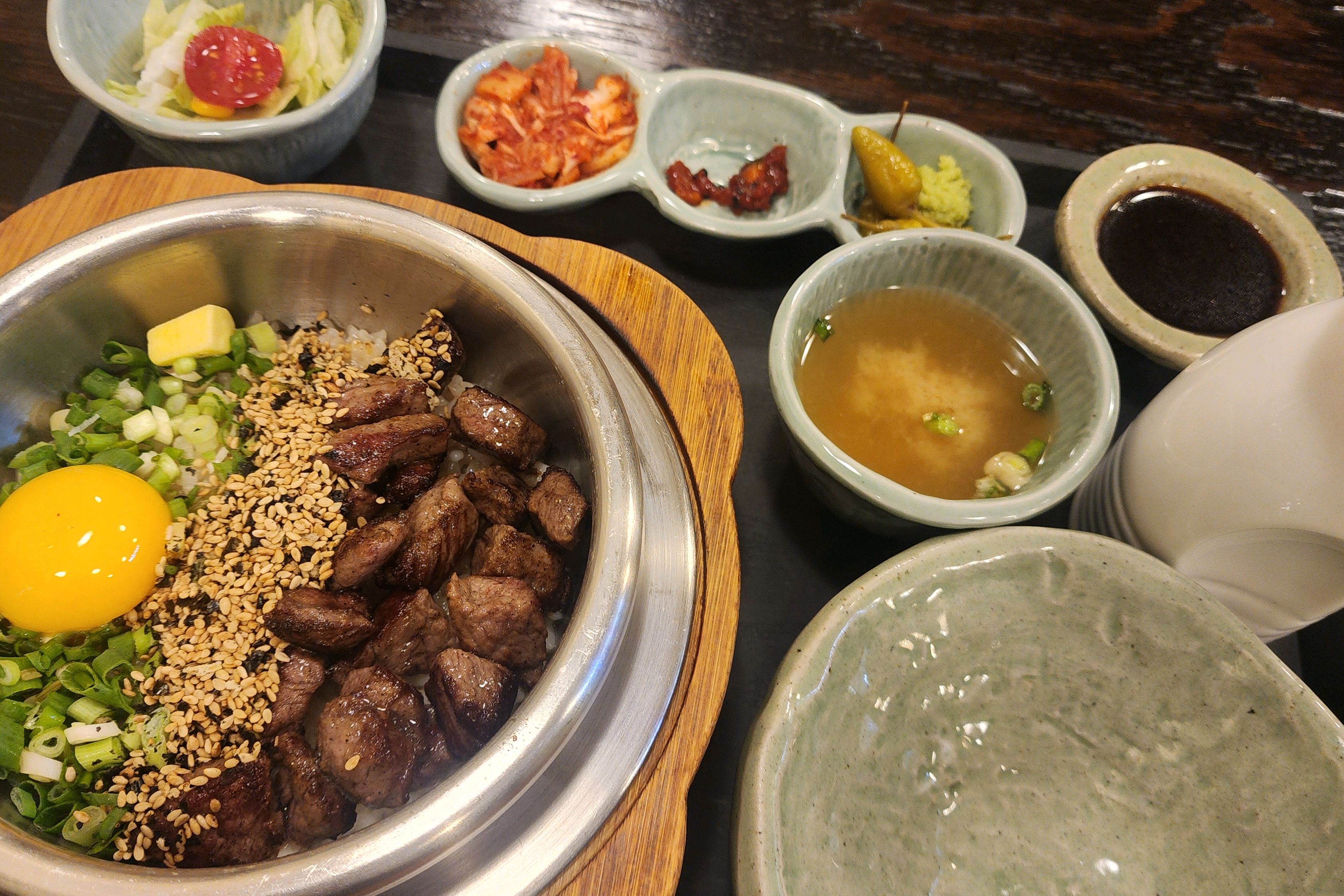 양 많구 다 너무 맛있어요! 고기 부드러워요ㅎㅎ - 불당동 맛집 솔솥 천안불당점