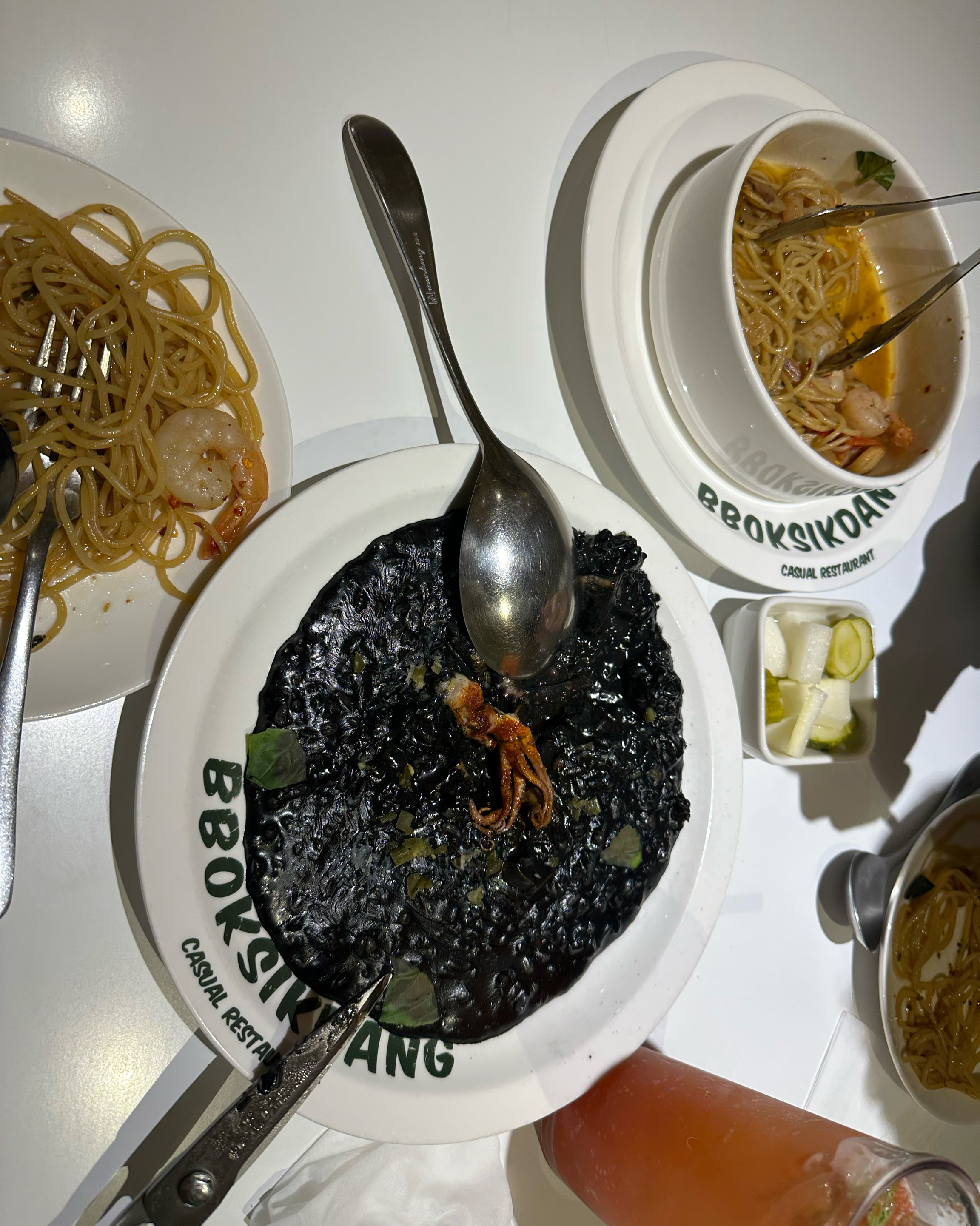 저 알리오를 싫어하는데 여기서 알리오에 반하게 됐어요!! 진짜 너무 맛있어요 오감베로 강추
