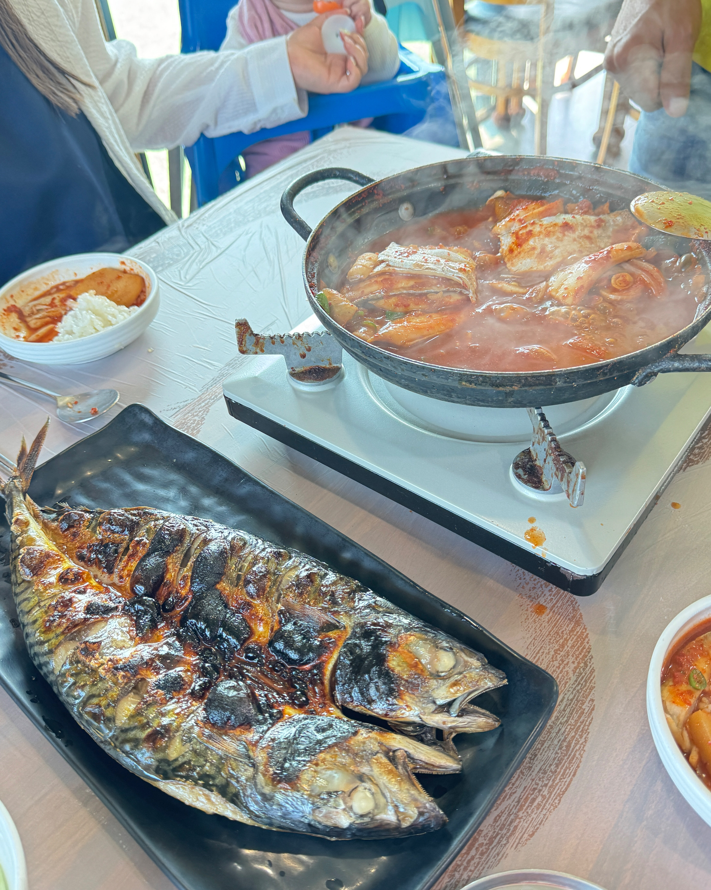 인기맛집이라 웨이팅 하고 들어갔는데 사장님이 너무 친절하게 해주셔서 감사해요💗 음식이 너무